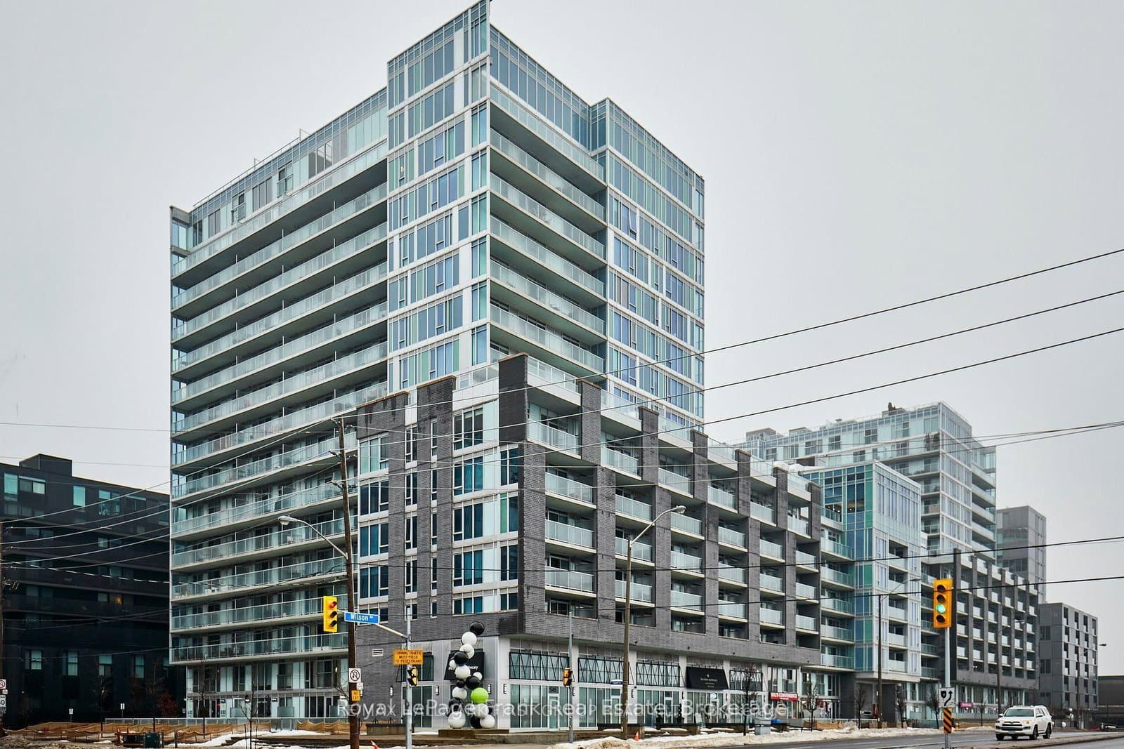 555 Wilson Avenue, Unit E402 - Image 1