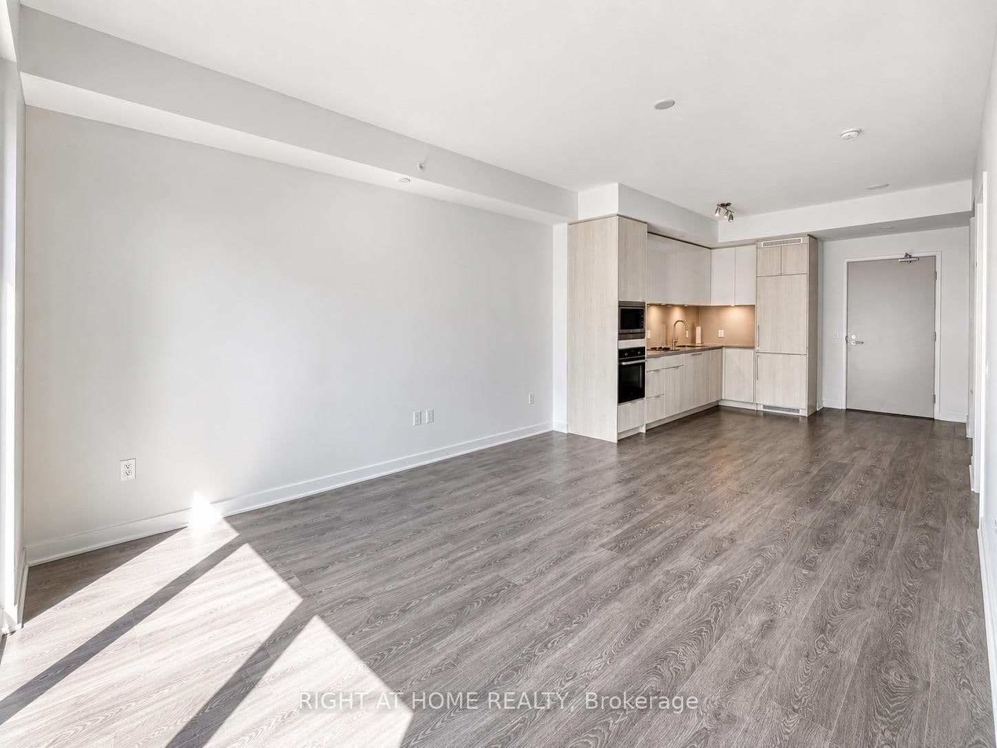 115 Blue Jays Way, Unit 910 - Image 3