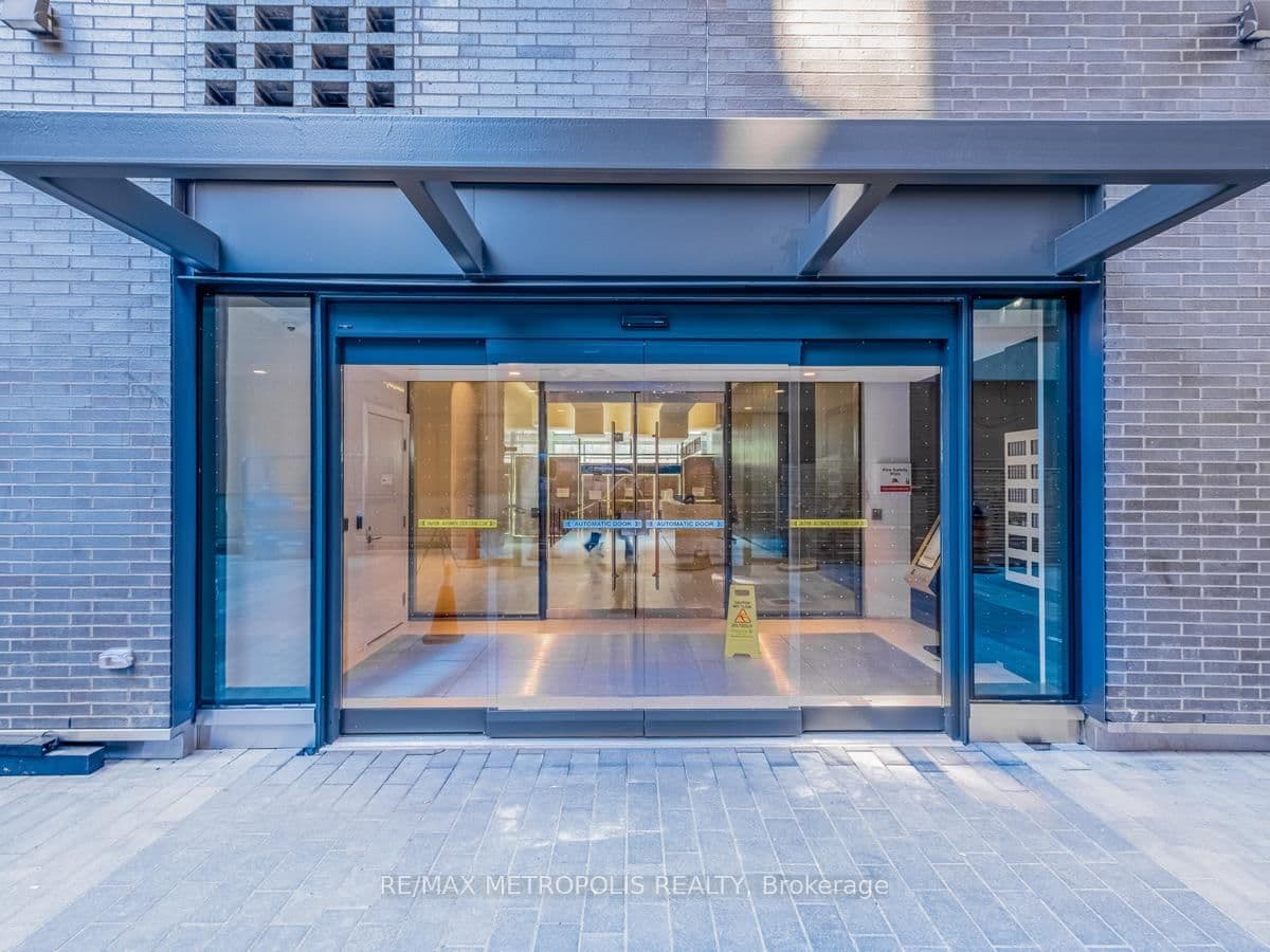 158 Front Street E, Unit 1508 - Image 2