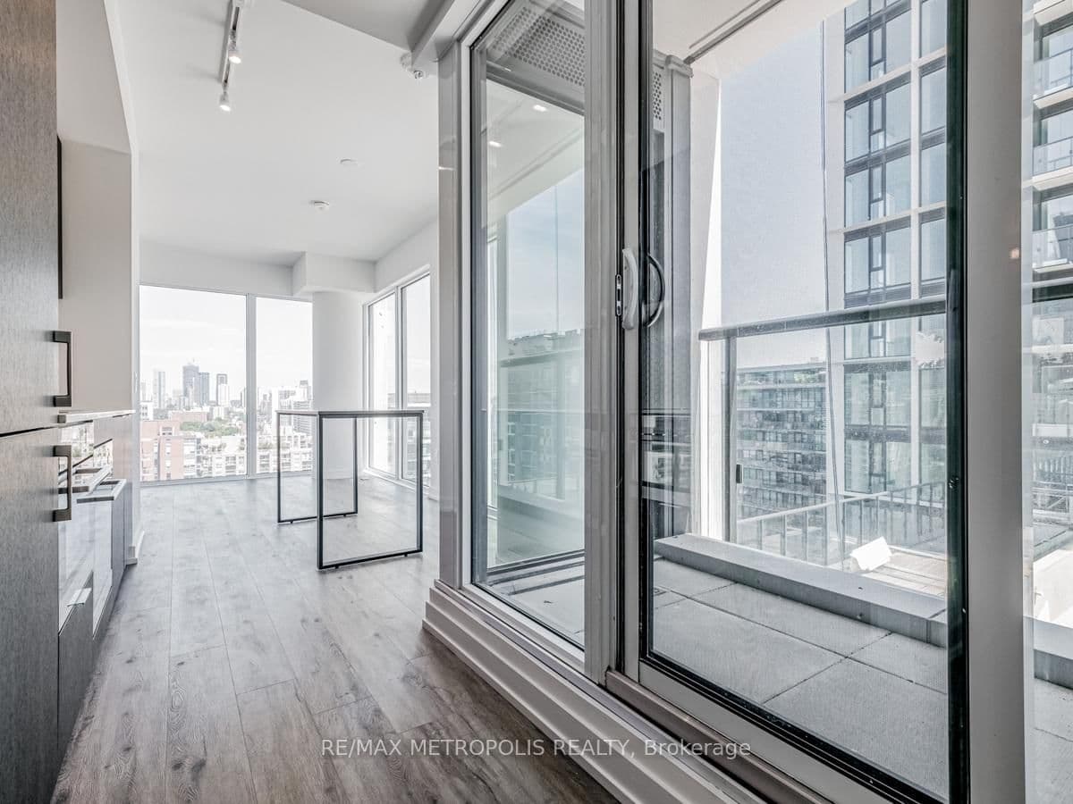 158 Front Street E, Unit 1508 - Image 6