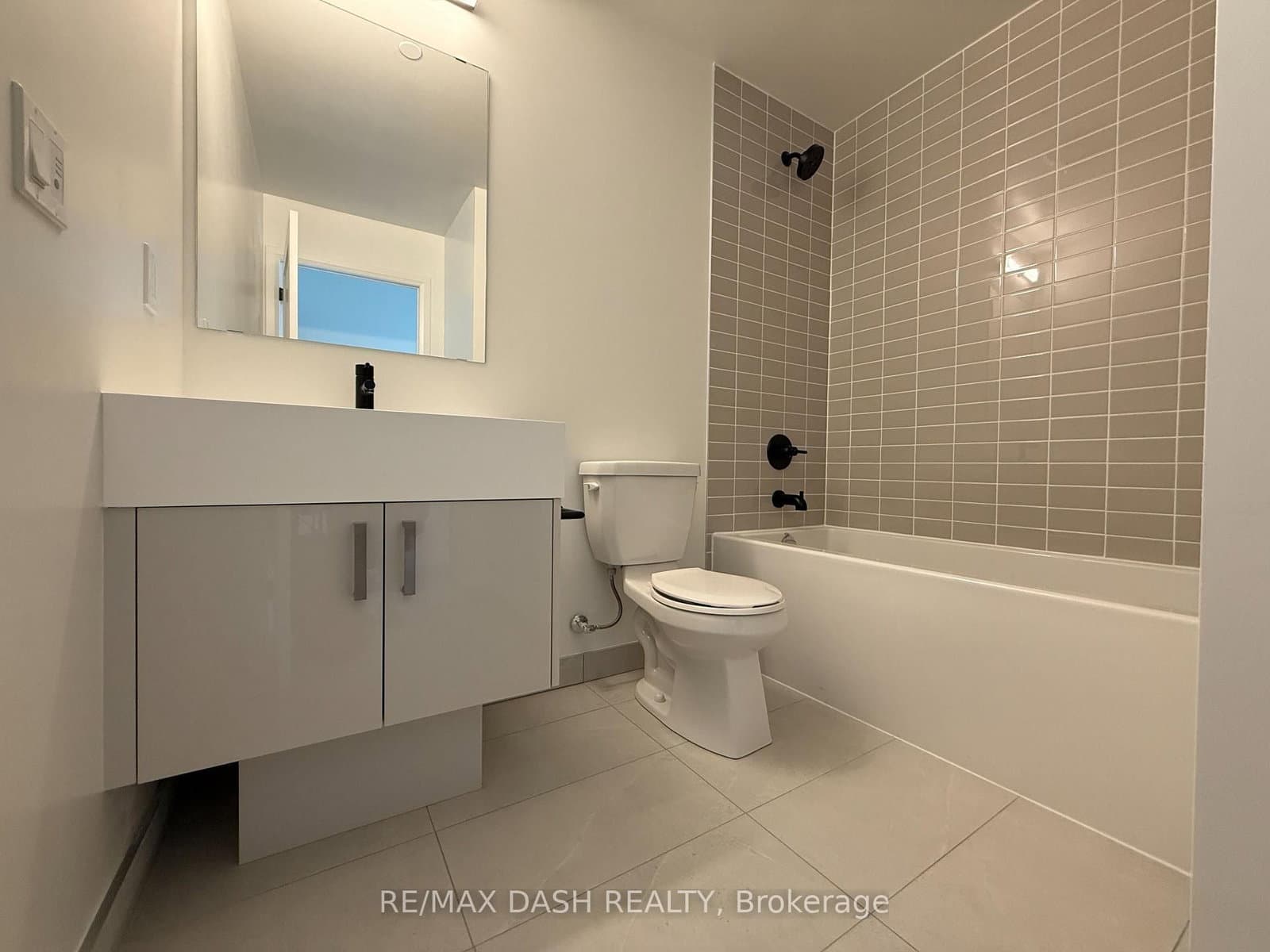 280 Dundas Street W, Unit 2709 - Image 2