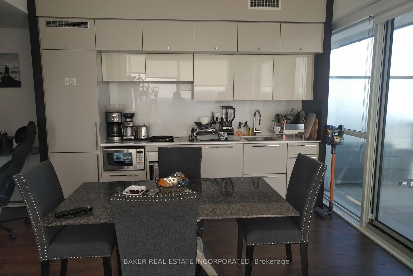 15 Grenville Street, Unit 3703 - Image 2