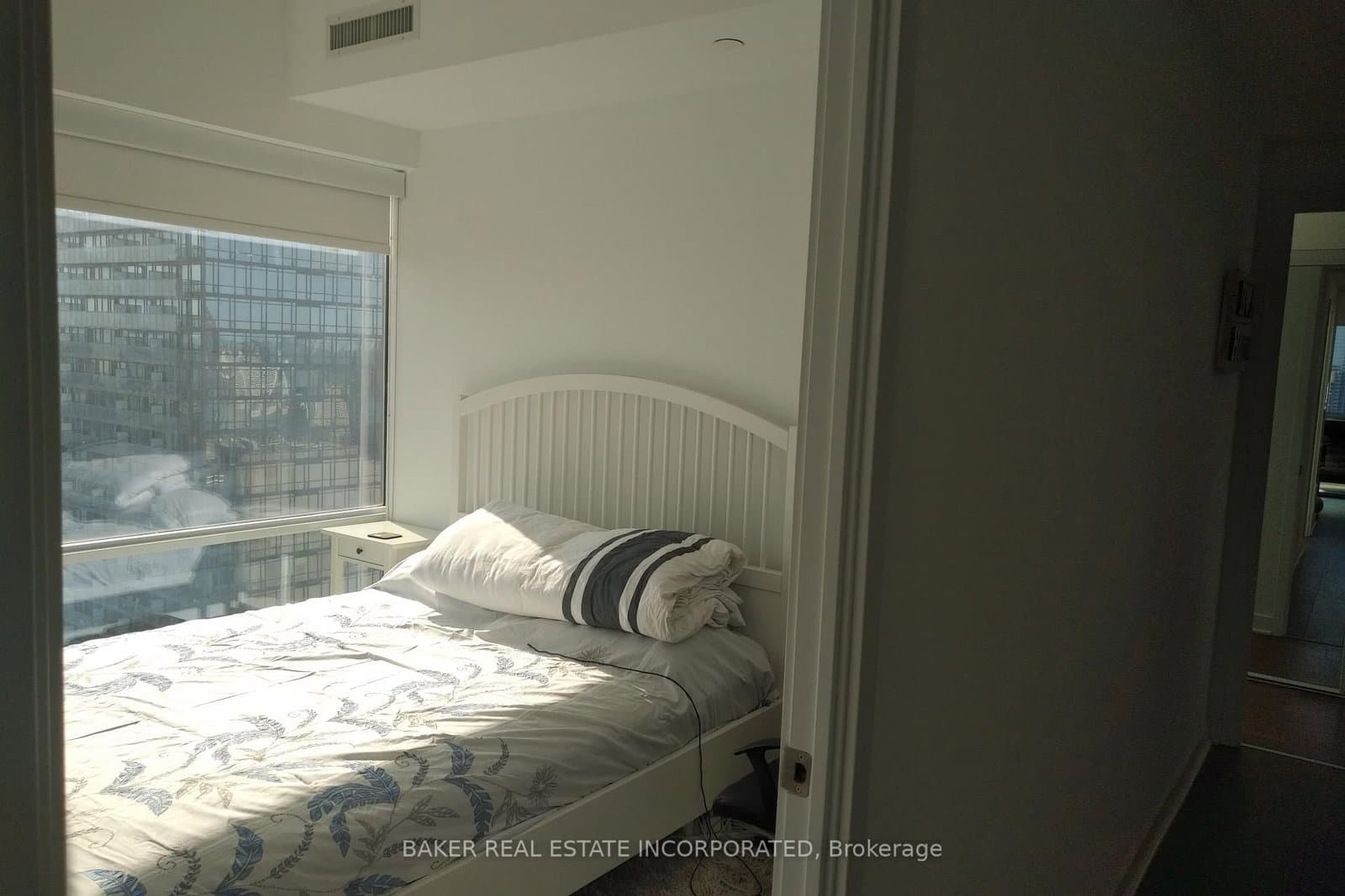 15 Grenville Street, Unit 3703 - Image 5