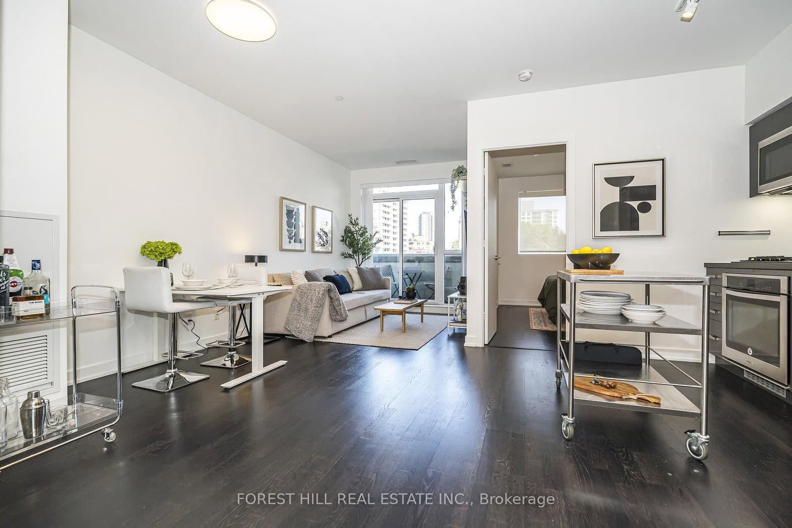 501 St Clair Avenue W, Unit 202 - Image 4