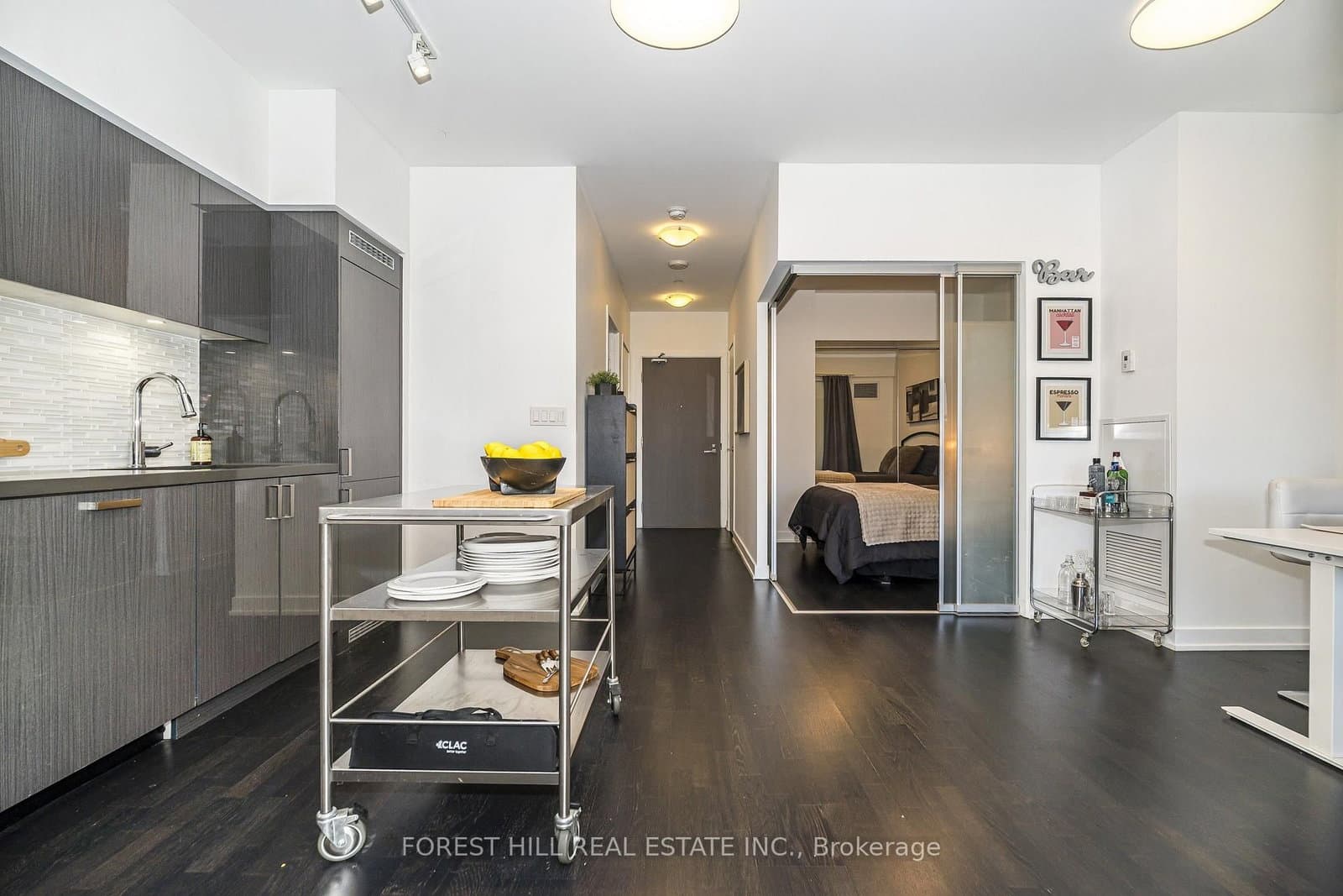 501 St Clair Avenue W, Unit 202 - Image 6