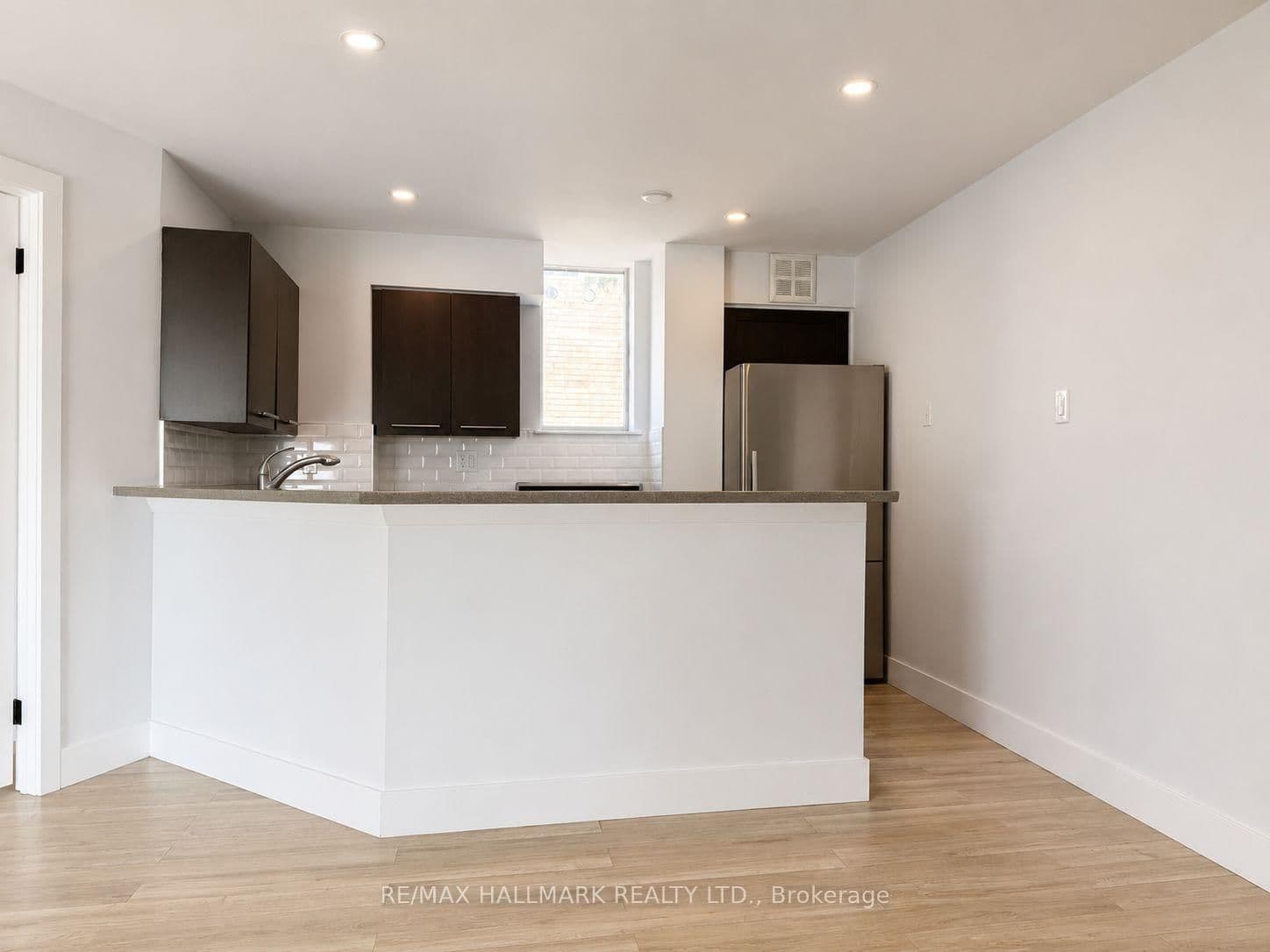 95 Lombard Street, Unit 805 - Image 5