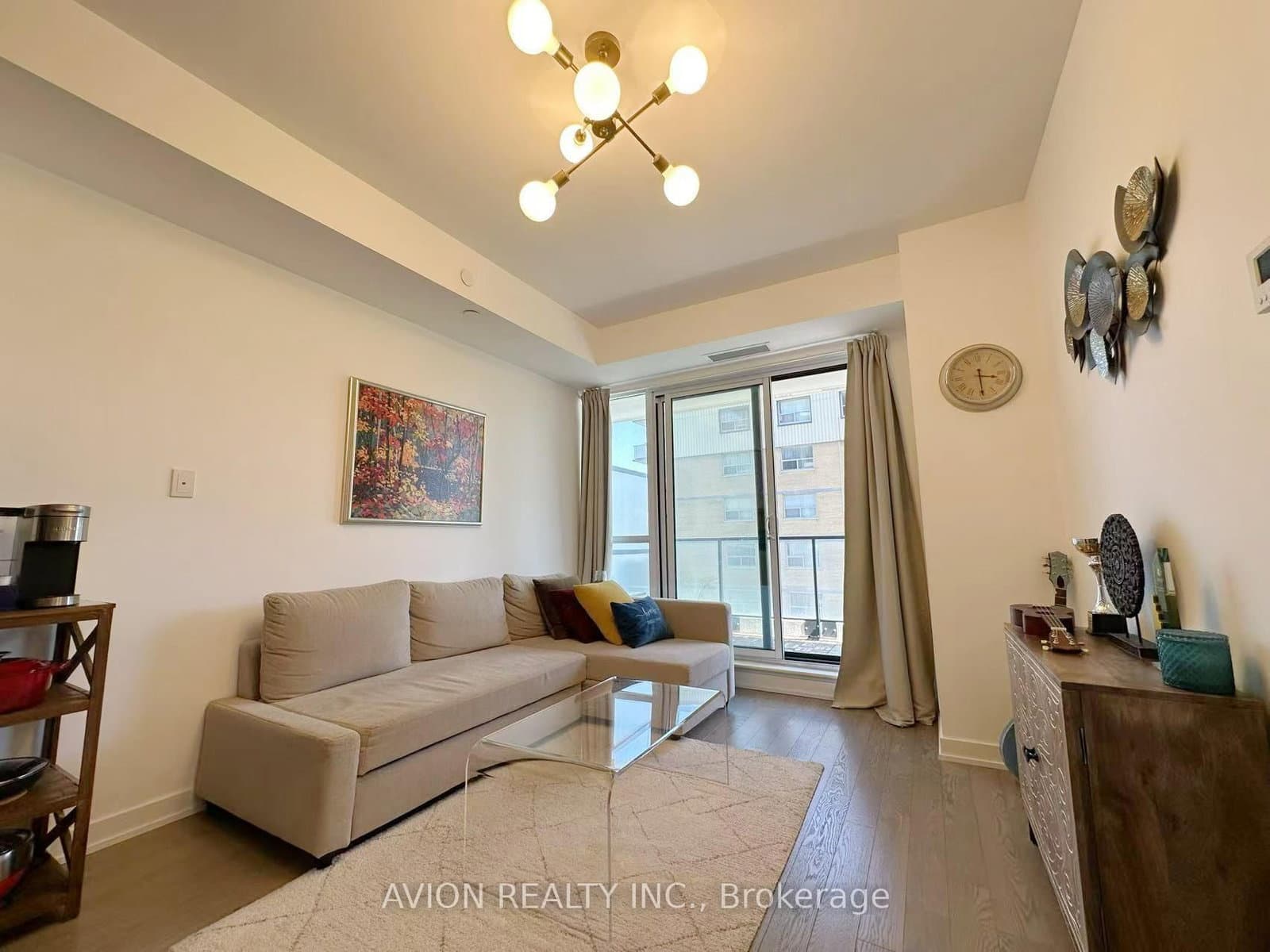609 Avenue Road, Unit 606 - Image 1
