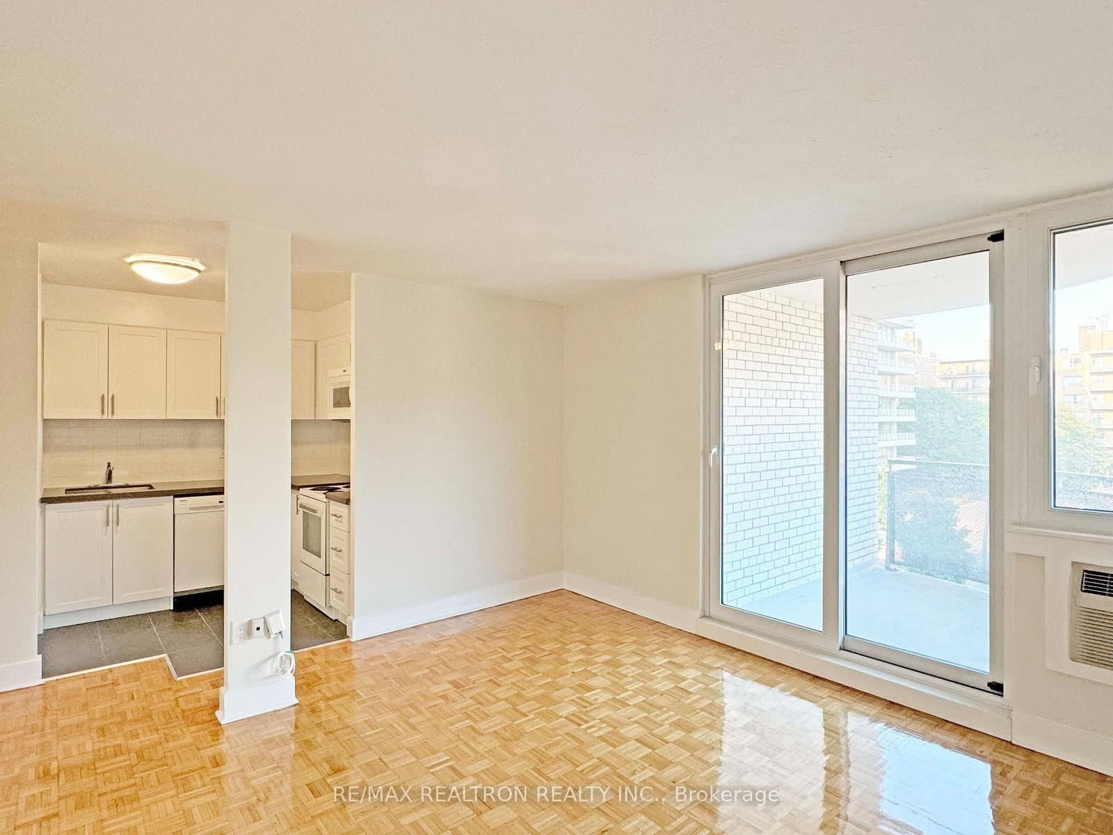 485 Huron Street, Unit 201 - Image 2