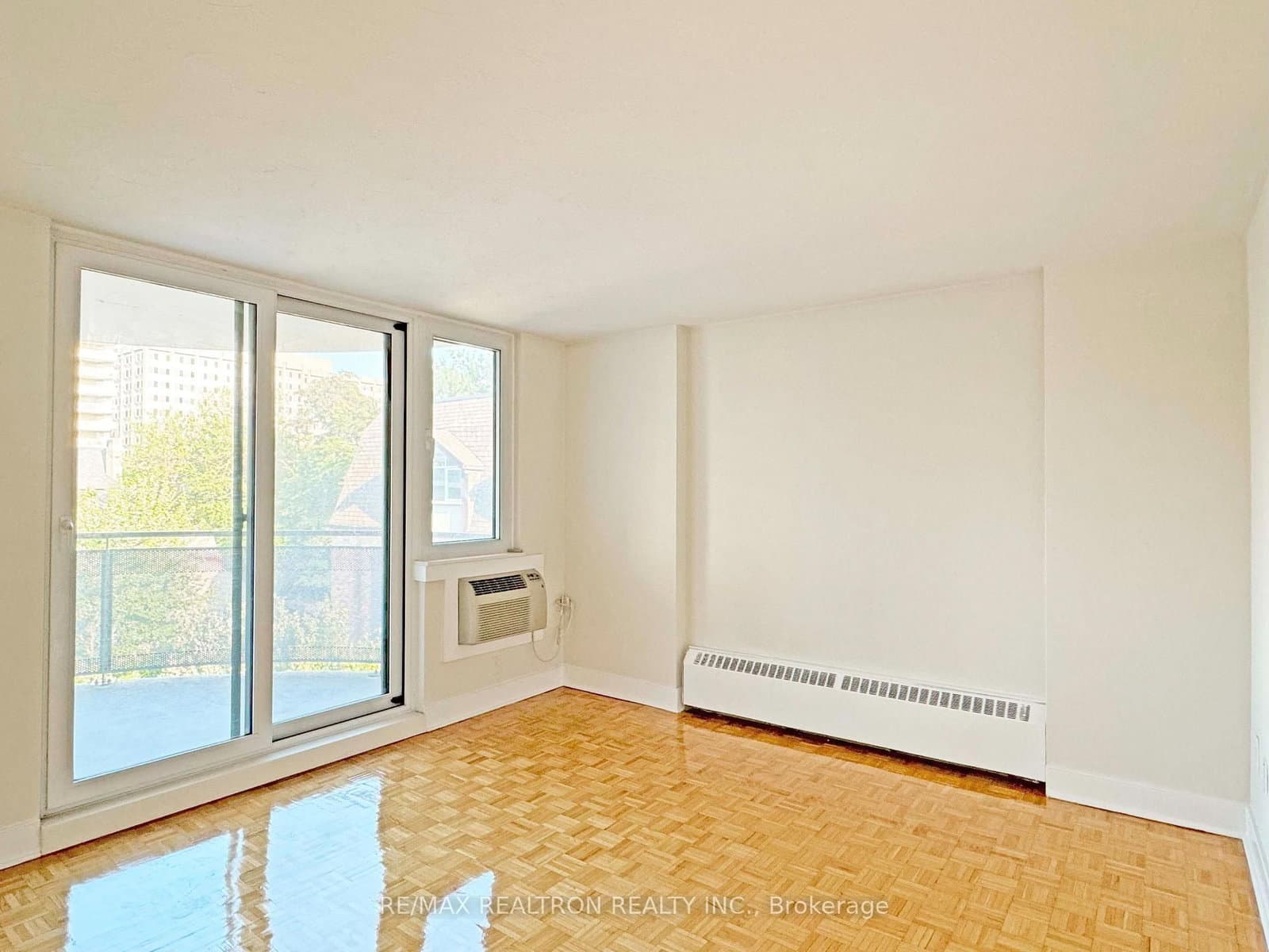 485 Huron Street, Unit 201 - Image 3