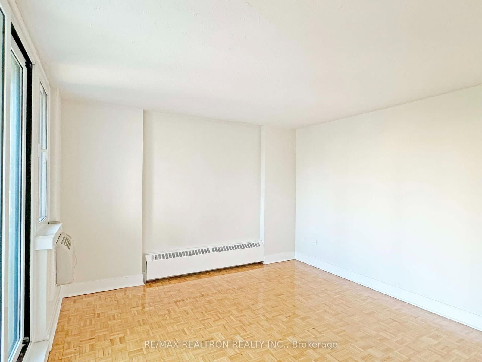 485 Huron Street, Unit 201 - Image 4