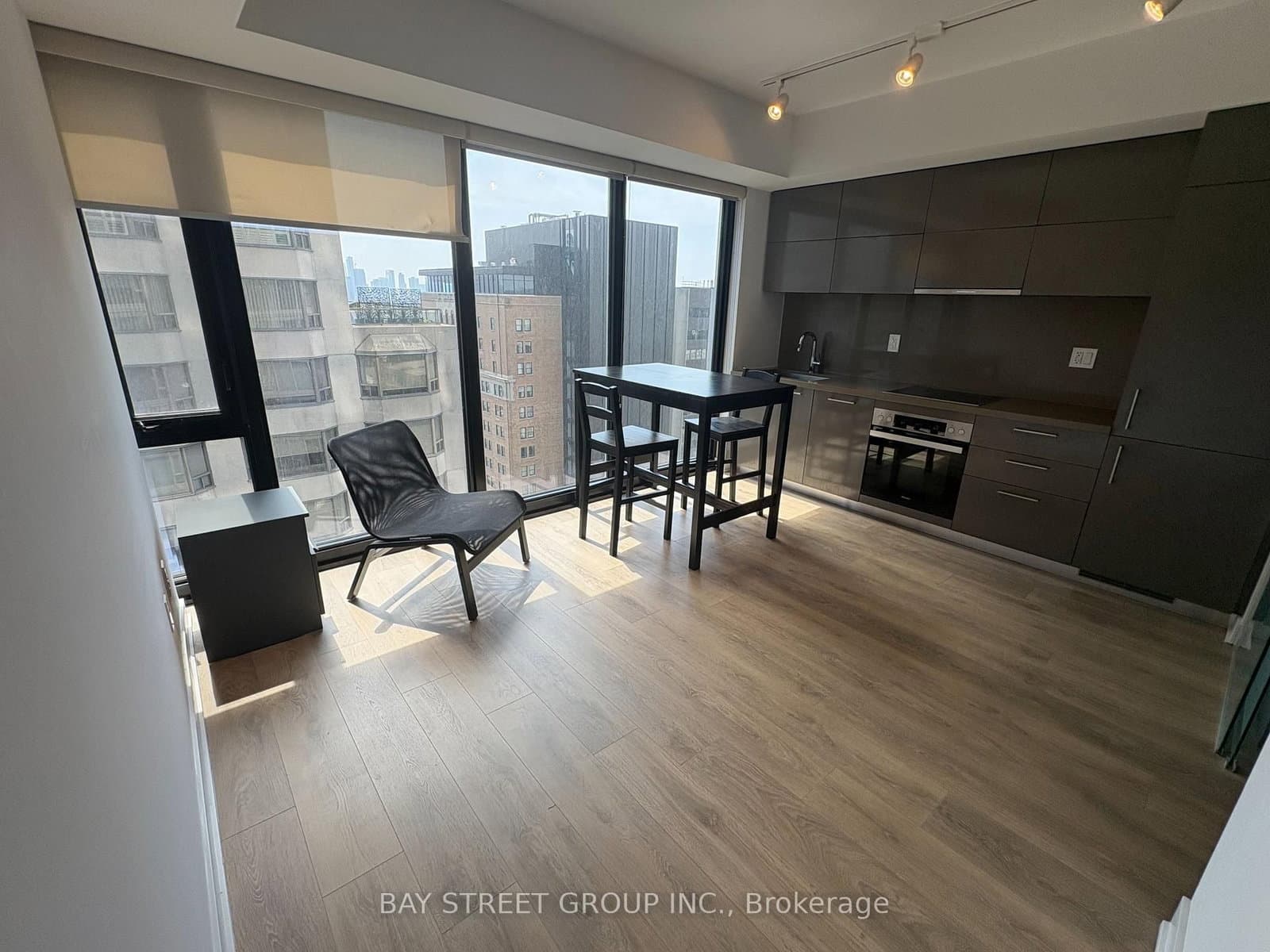 188 Cumberland Street, Unit 1909 - Image 2