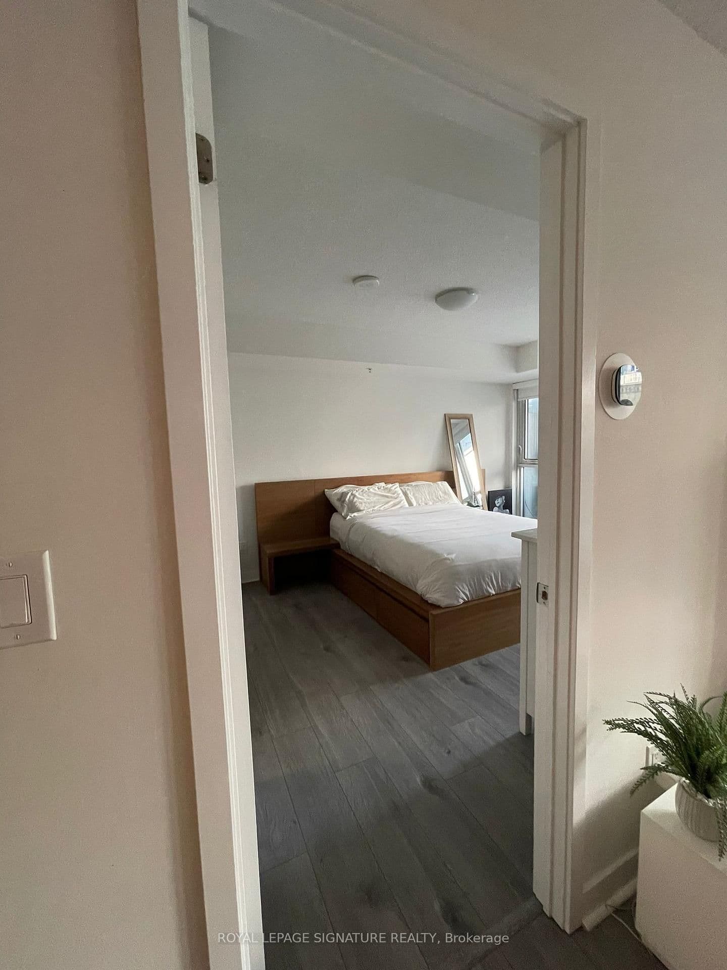 295 Adelaide Street W, Unit 414 - Image 6