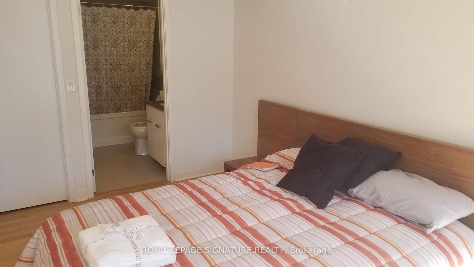 295 Adelaide Street W, Unit 414 - Image 6