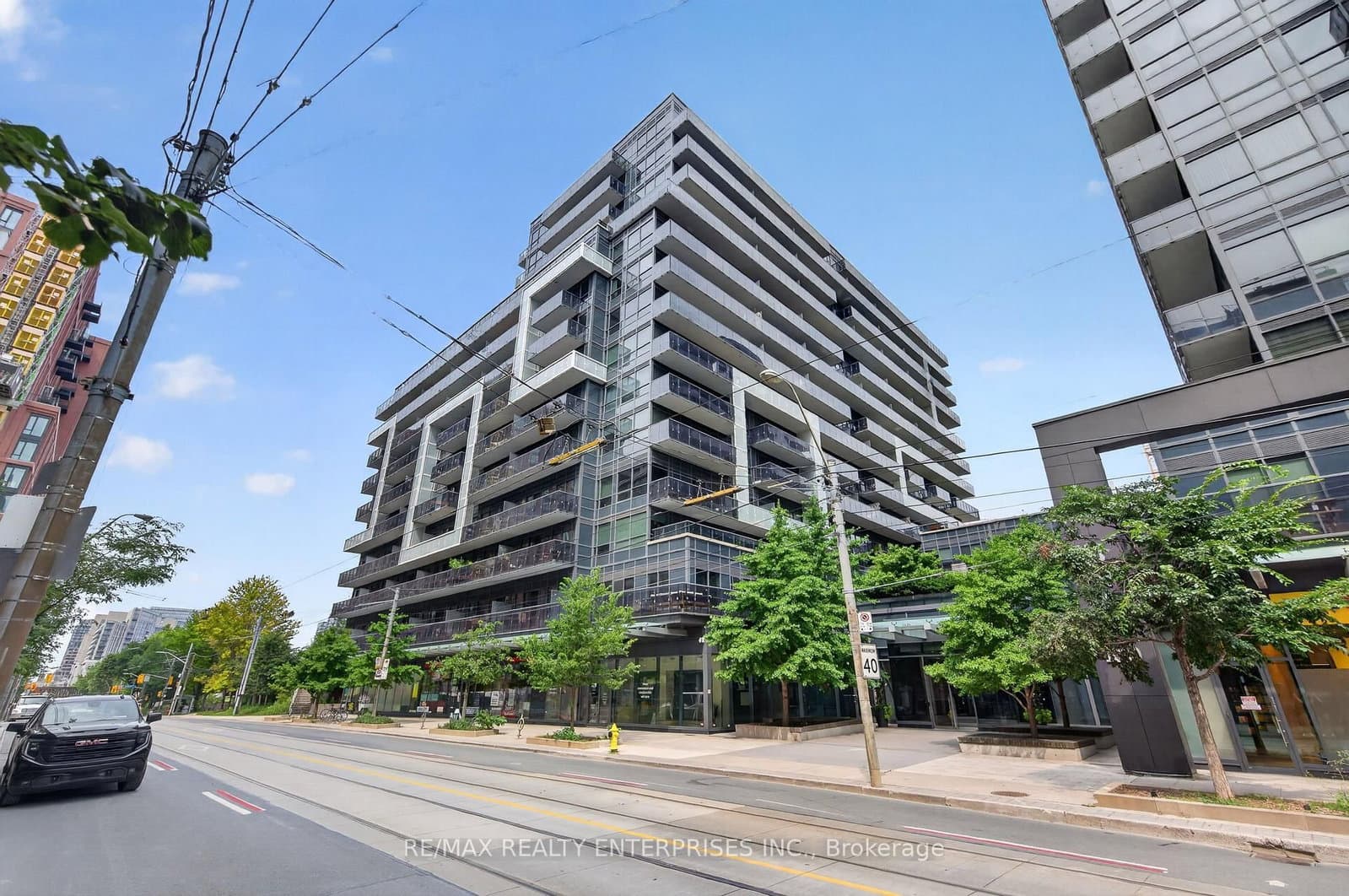 #942 - 1030 King Street W