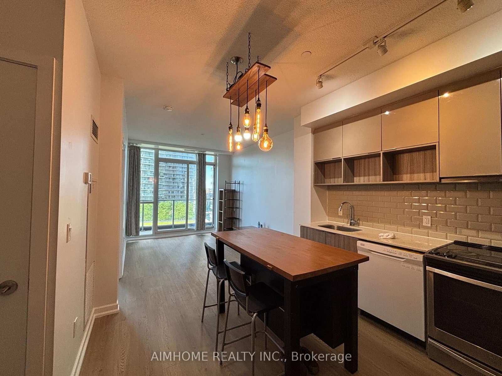 52 Forest Manor Road, Unit 603 - Image 4
