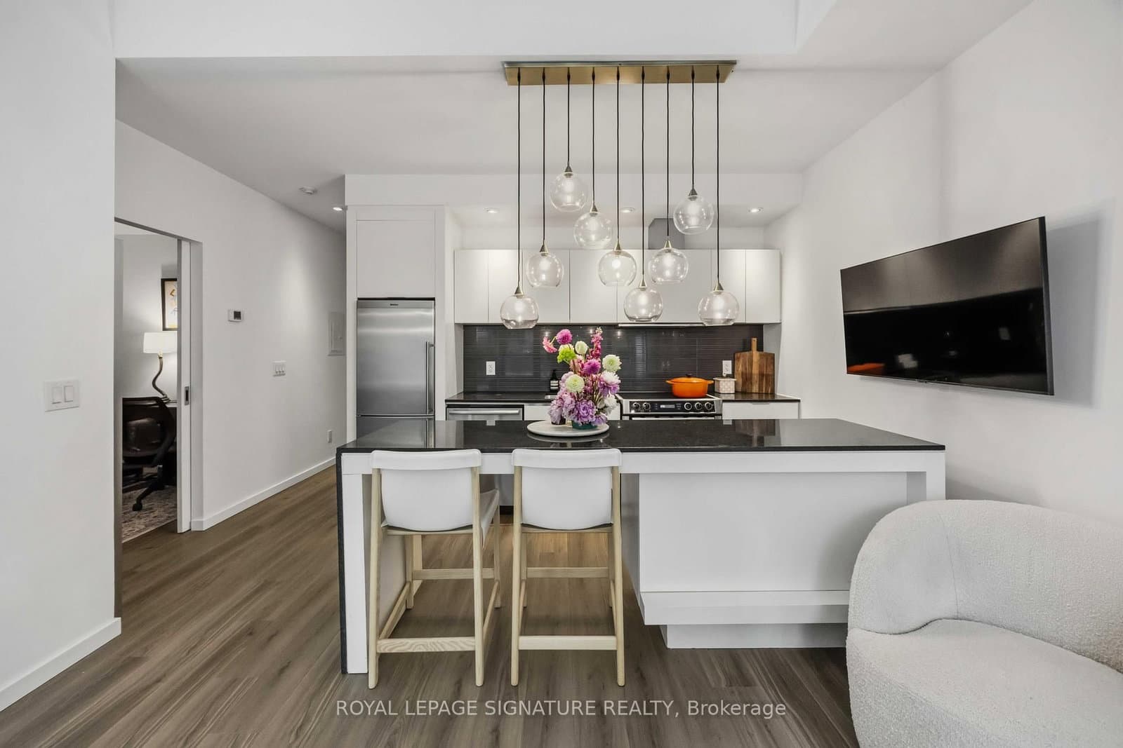 8 Charlotte Street, Unit 202 - Image 4