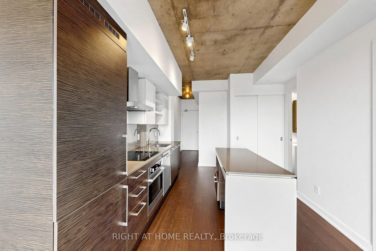 1030 King Street W, Unit 512 - Image 3