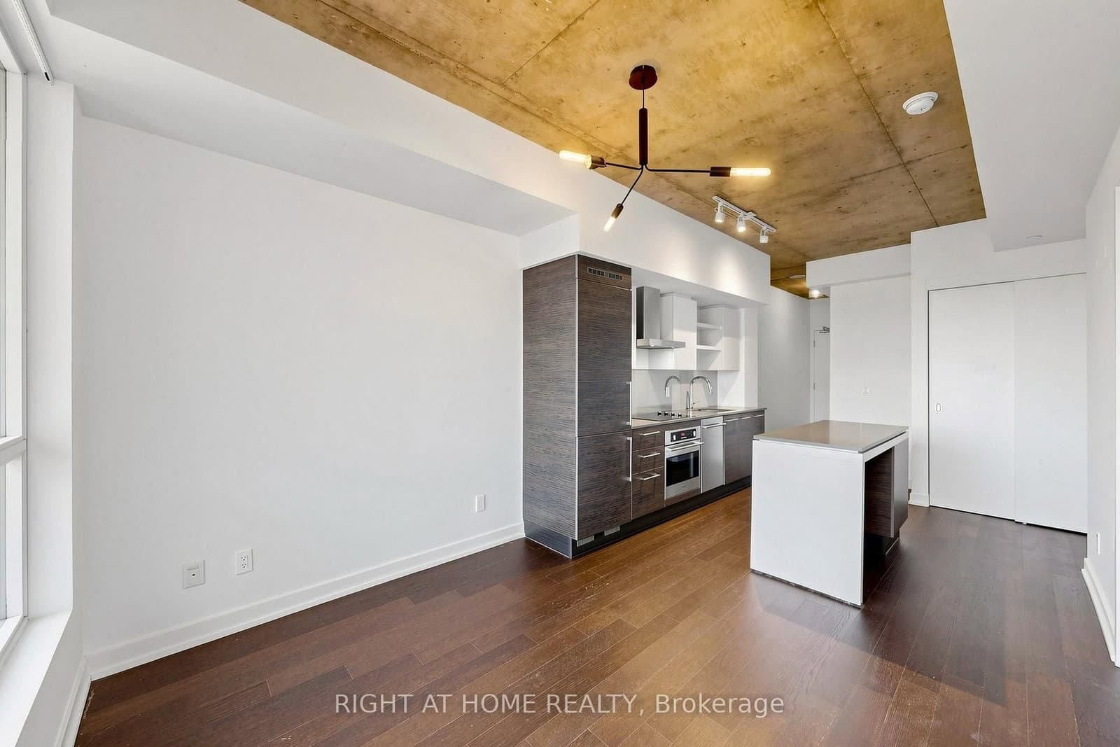 1030 King Street W, Unit 512 - Image 5
