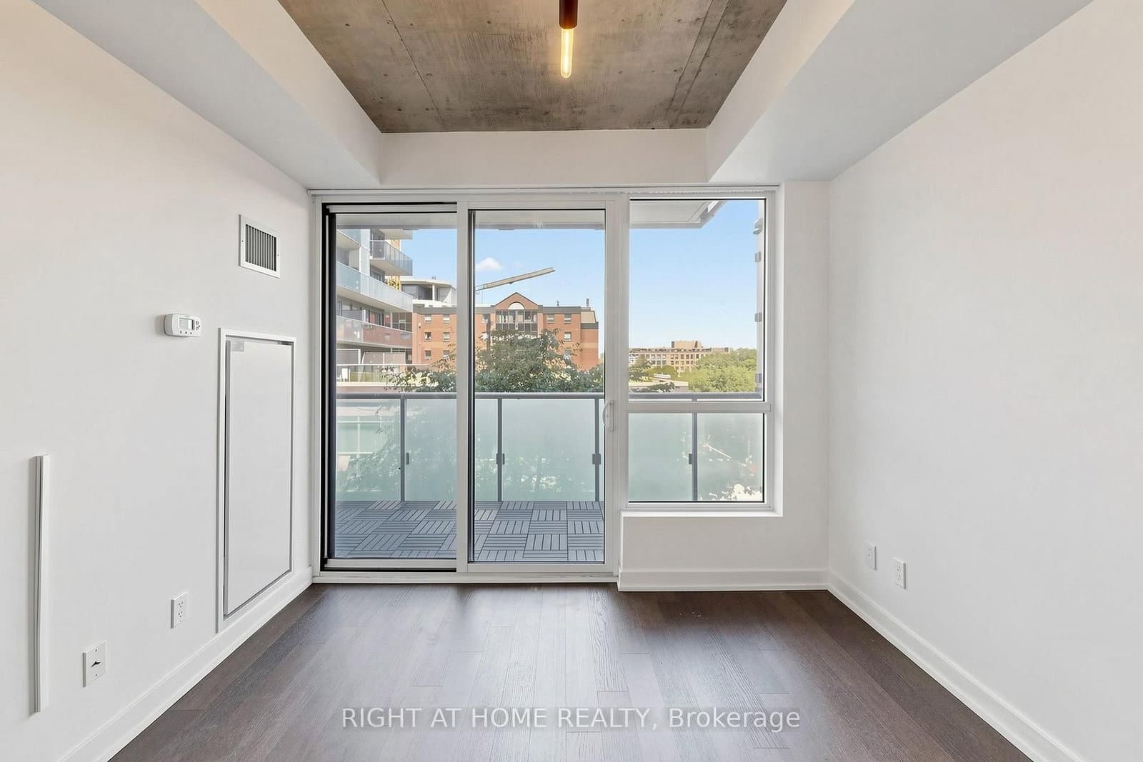 1030 King Street W, Unit 512 - Image 6