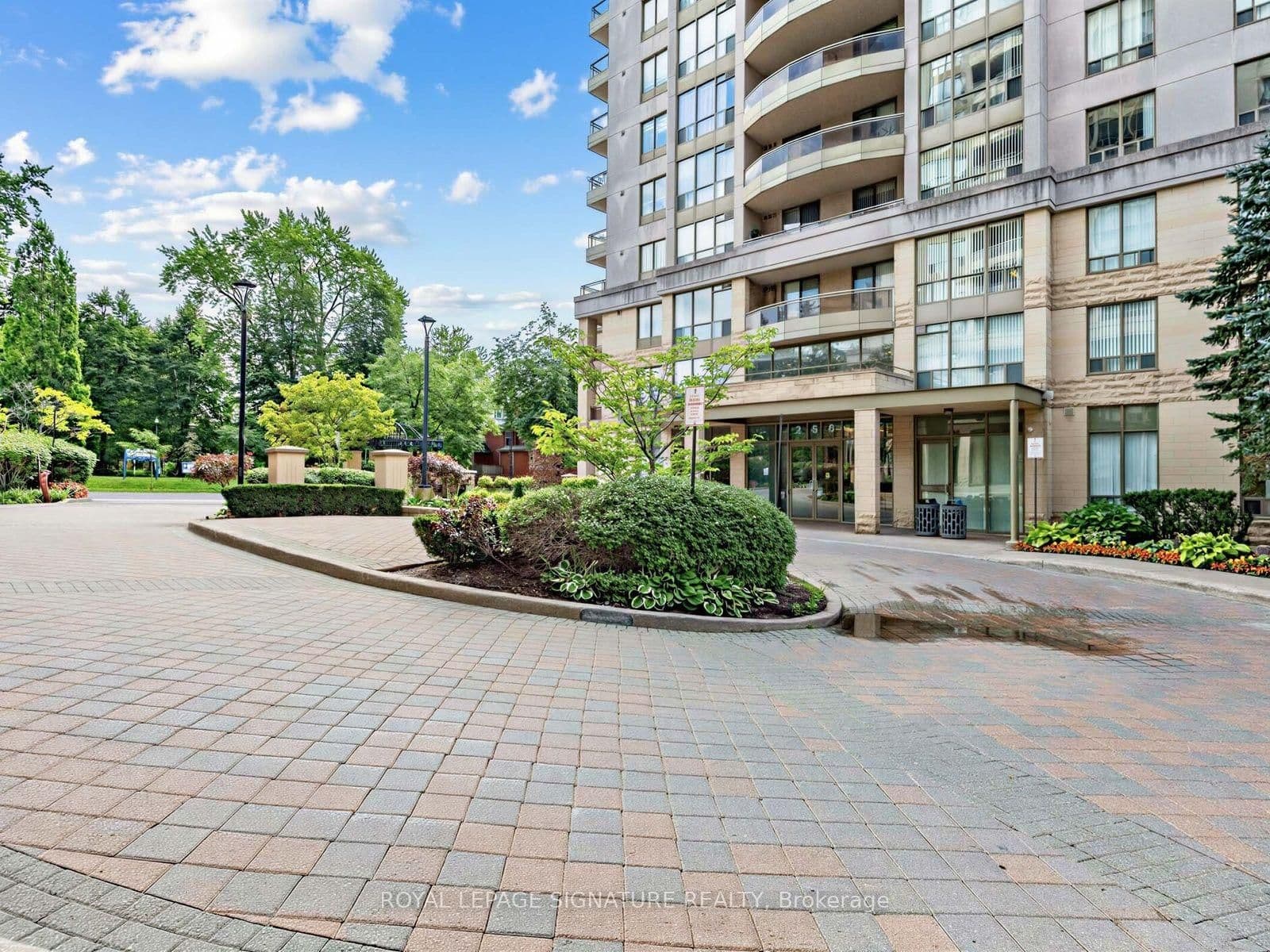 256 Doris Avenue, Unit 1711 - Image 2