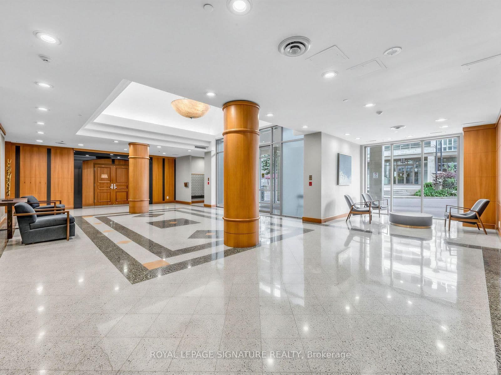 256 Doris Avenue, Unit 1711 - Image 3