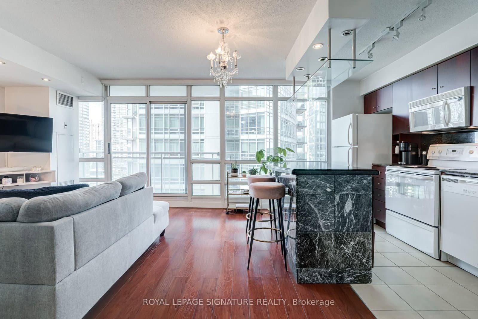 381 Front Street W, Unit 2101 - Image 5