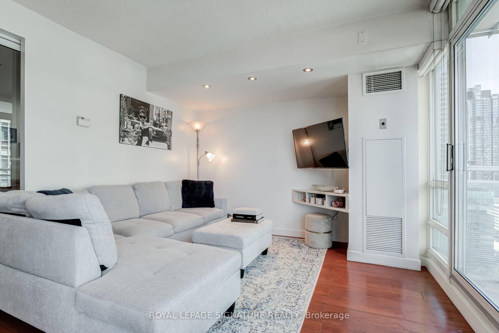 381 Front Street W, Unit 2101 - Image 6