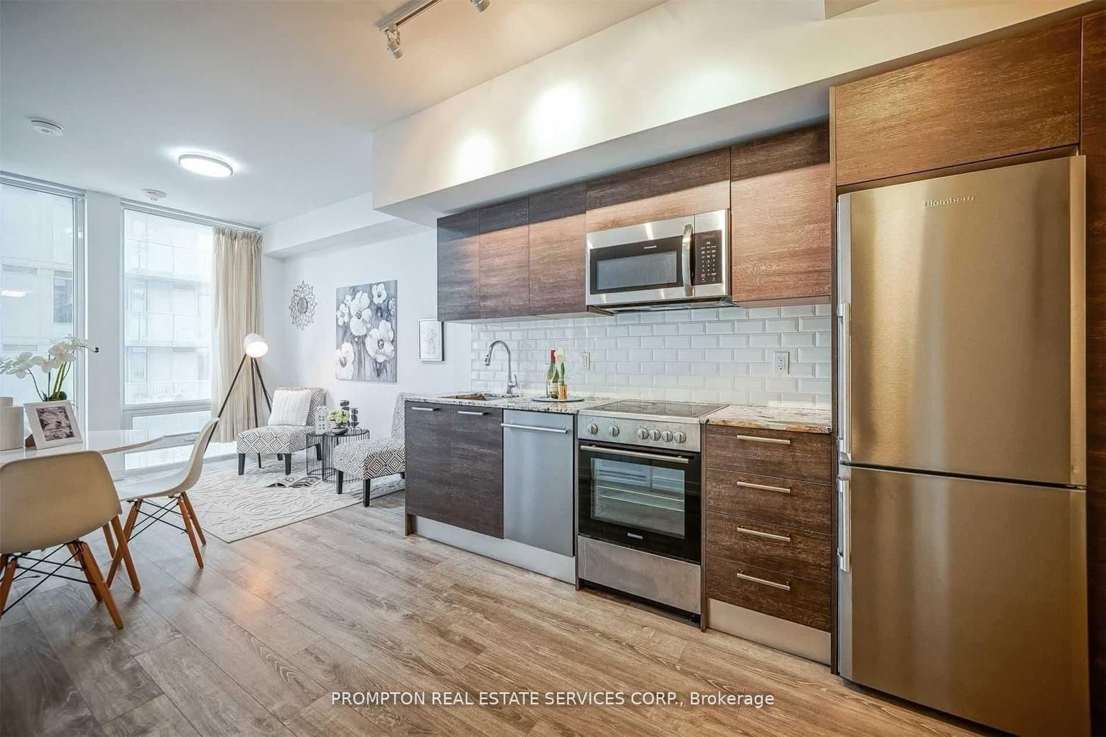28 wellesley Street E, Unit 1805 - Image 4