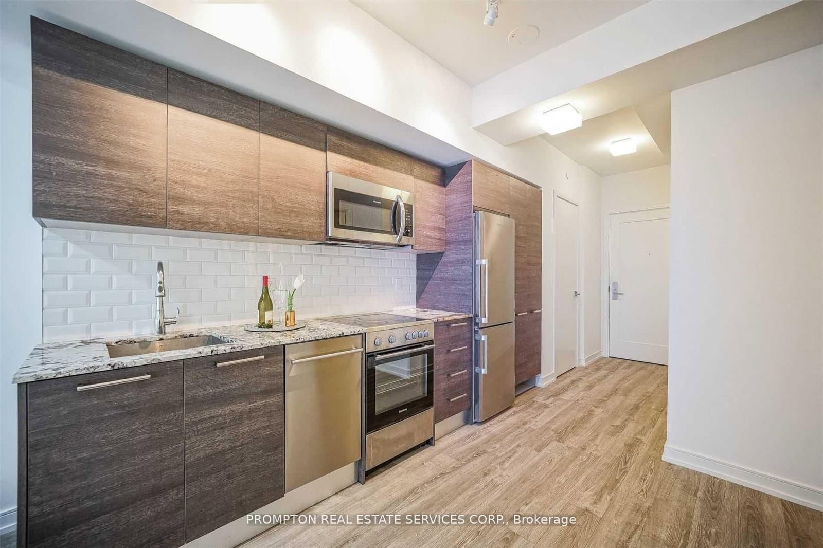 28 wellesley Street E, Unit 1805 - Image 5