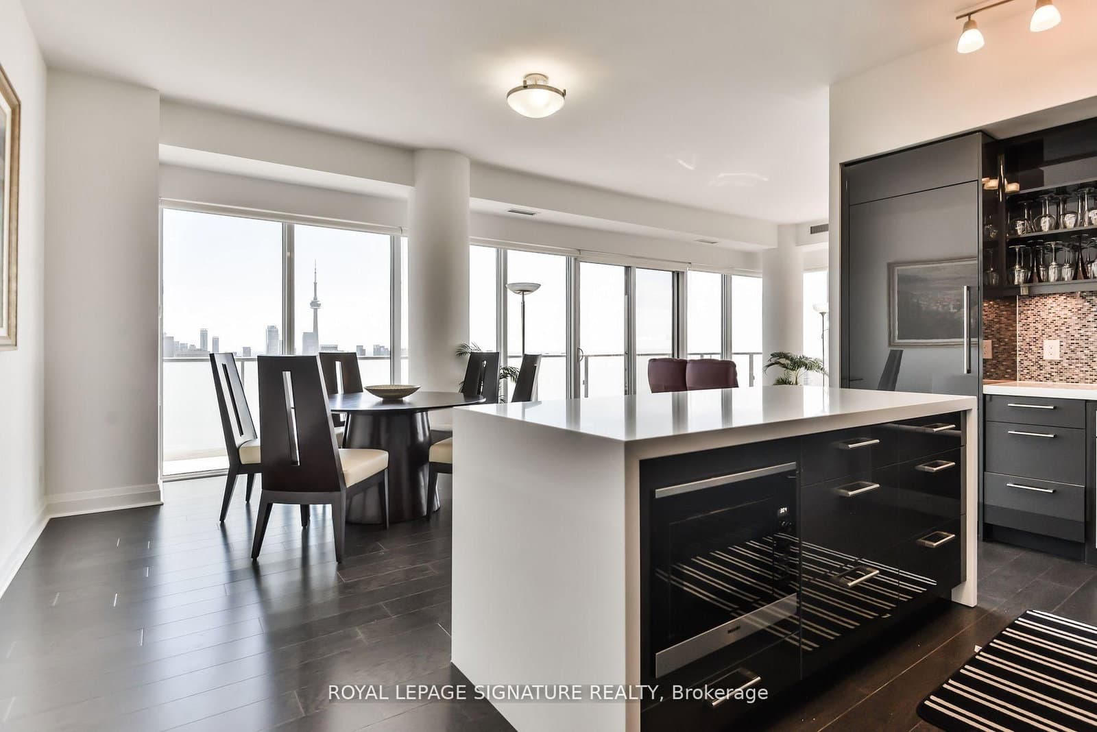65 St Mary Street, Unit 4002 - Image 4