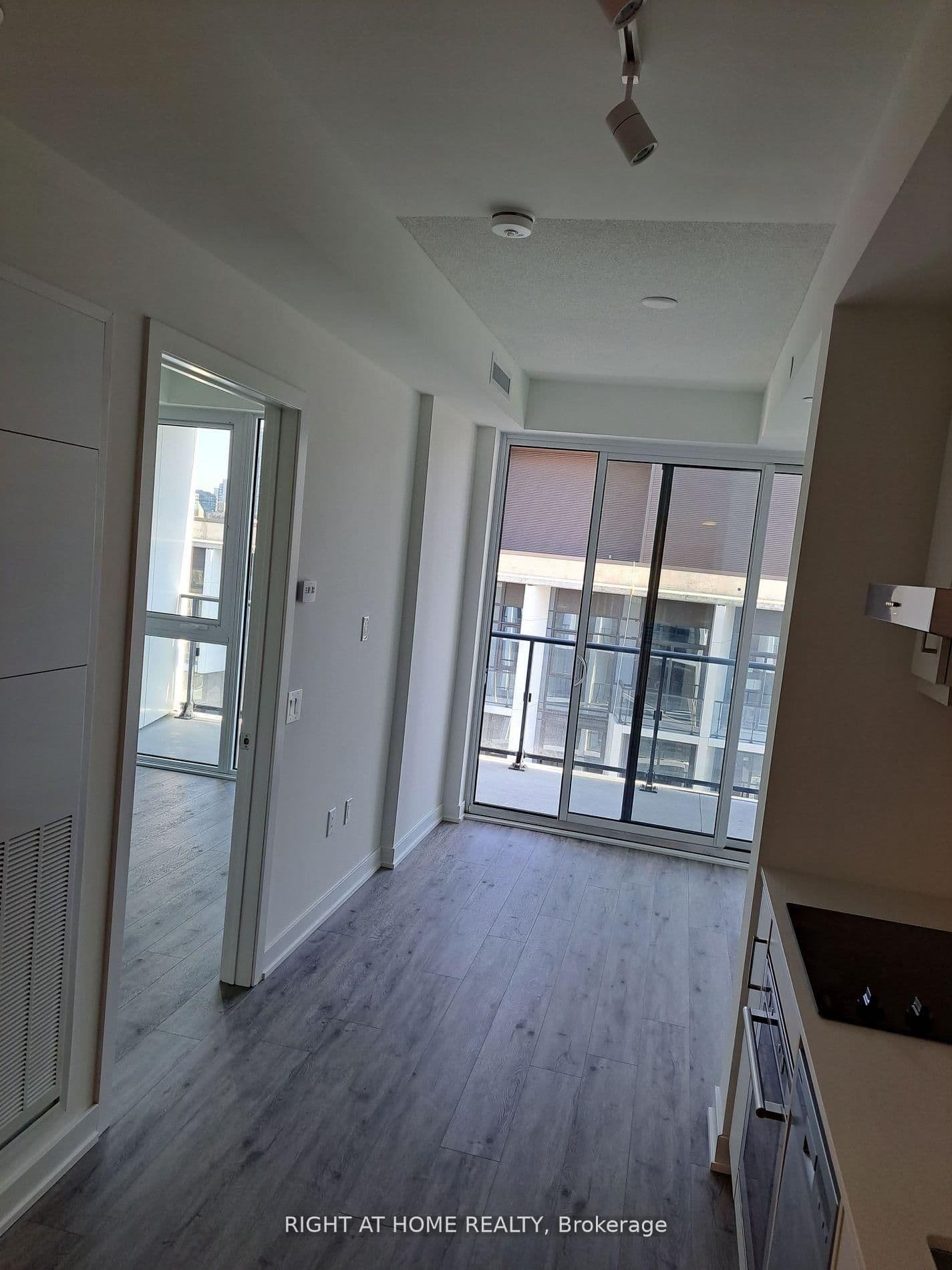 9 Tecumseth Street, Unit 1401 - Image 4