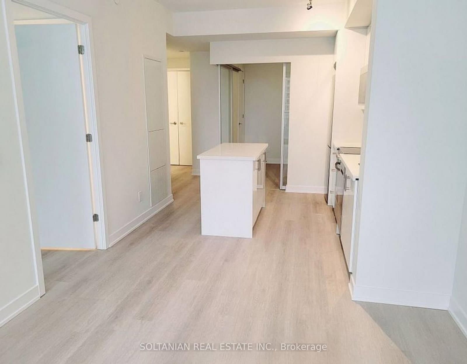 15 Ellerslie Avenue, Unit 601 - Image 4