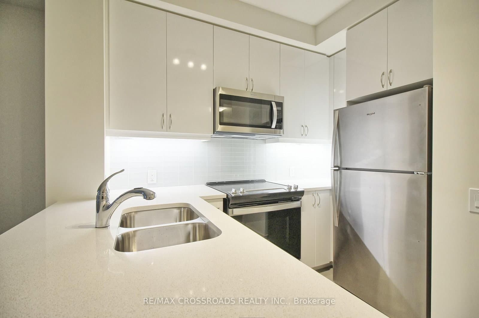 4955 Yonge Street, Unit 703 - Image 4