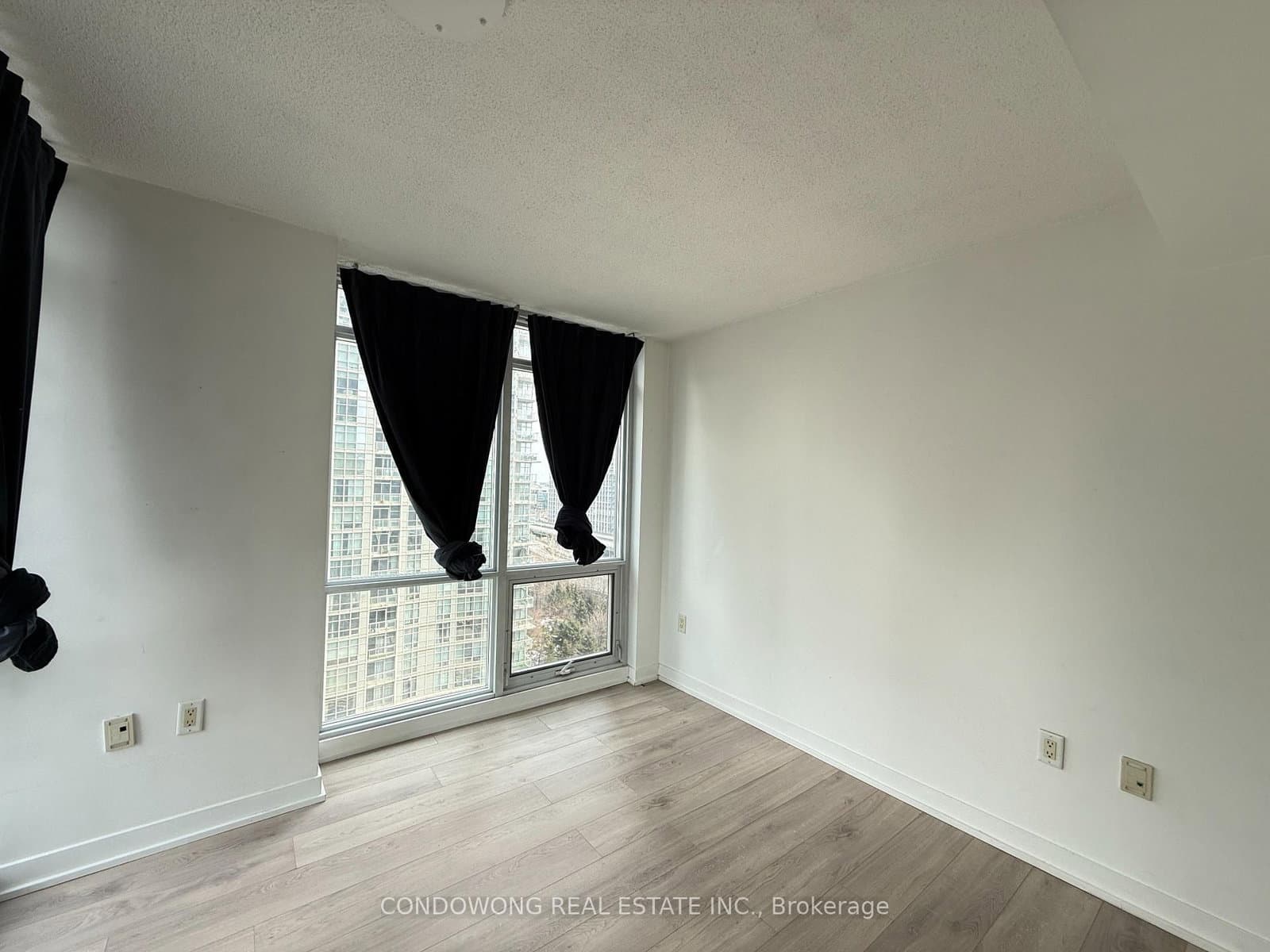 11 Brunel Court, Unit 1206 - Image 5