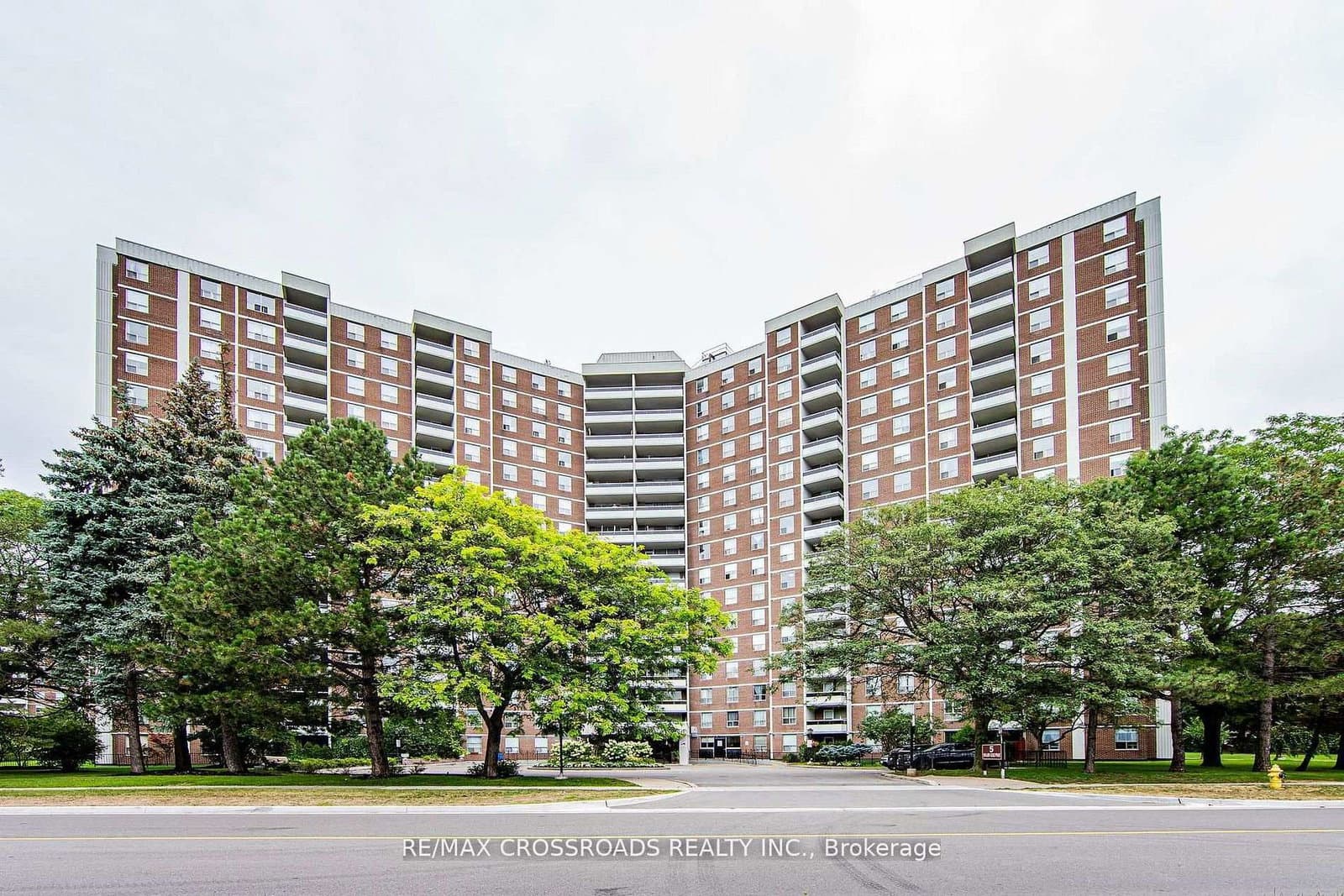 5 Shady Golfway, Unit 205 - Image 2