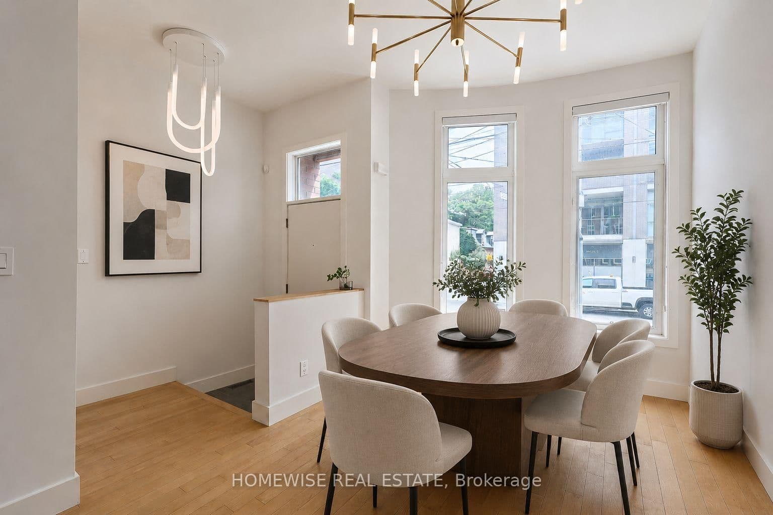 476 E King Street E - Image 3