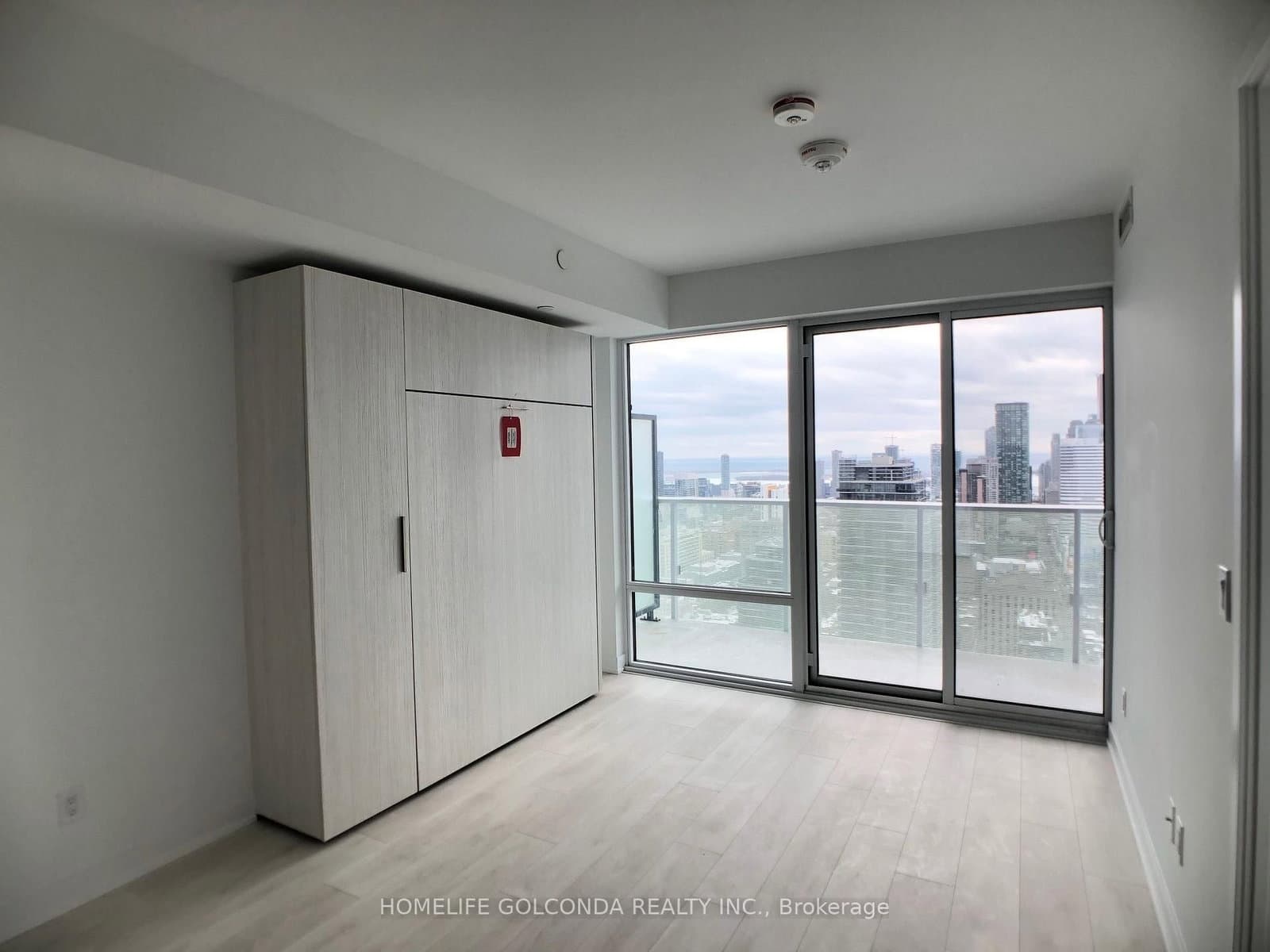 501 Yonge Street, Unit 4111 - Image 2