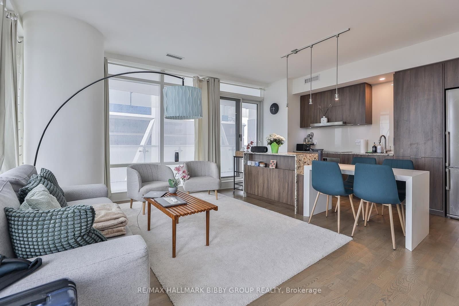 1 Bloor Street E, Unit 3807 - Image 5
