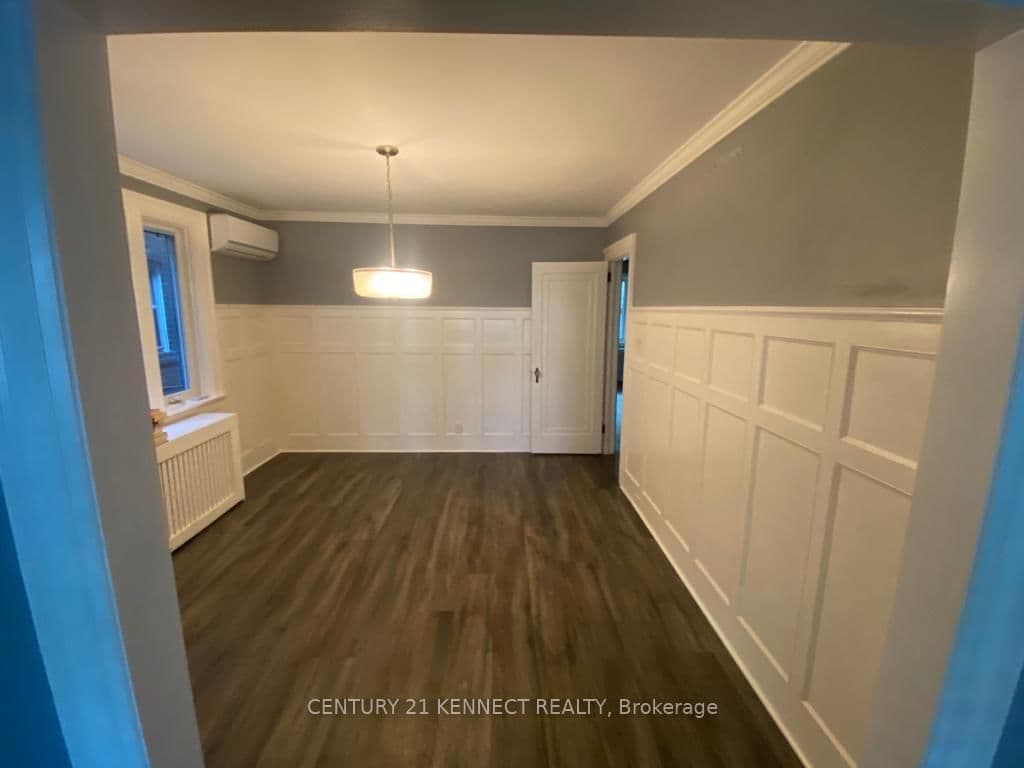 1102 Avenue Road, Unit Upper - Image 4