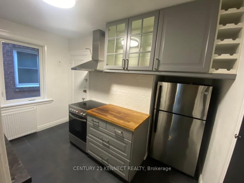 1102 Avenue Road, Unit Upper - Image 6