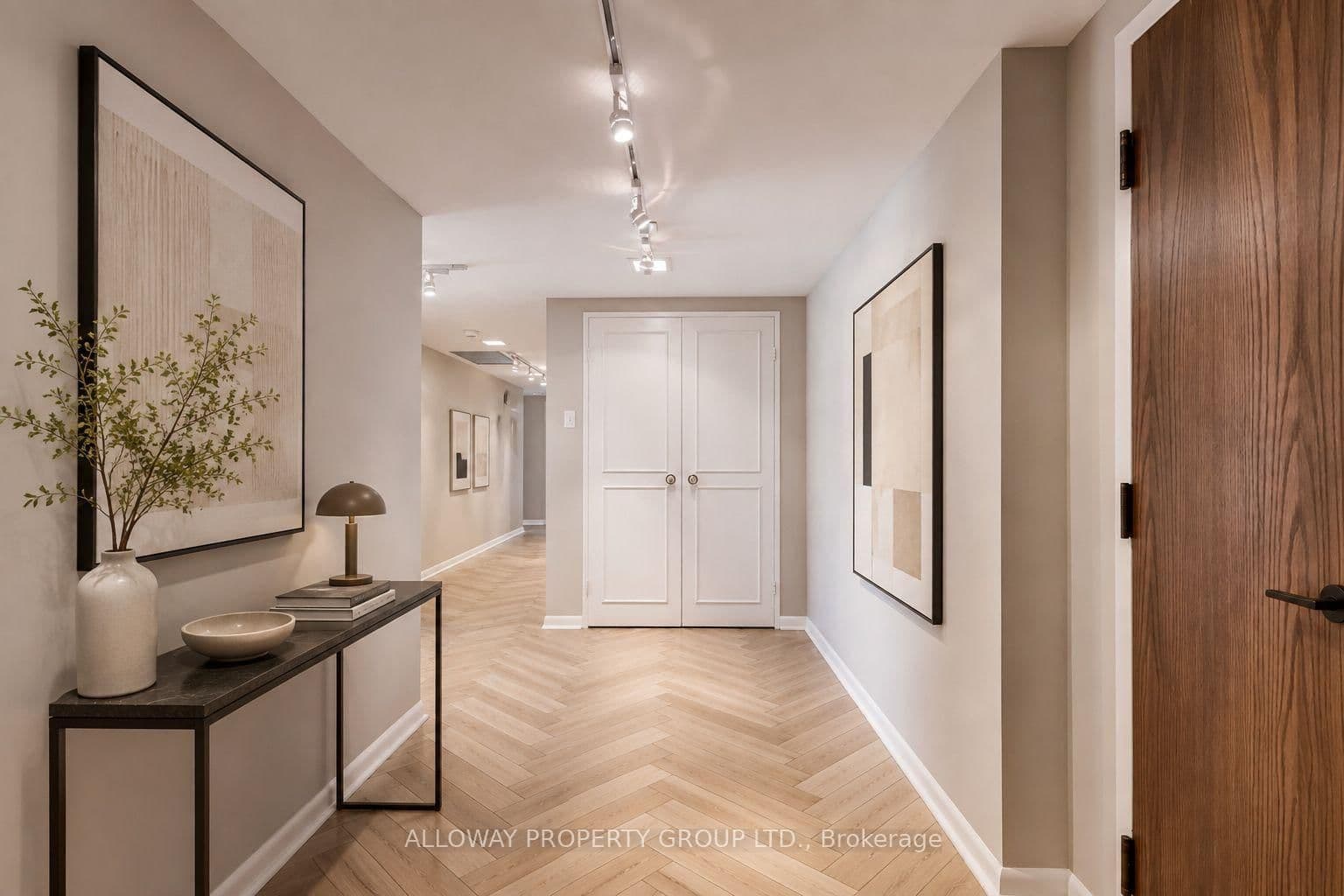 1166 Bay Street, Unit 1305 - Image 4