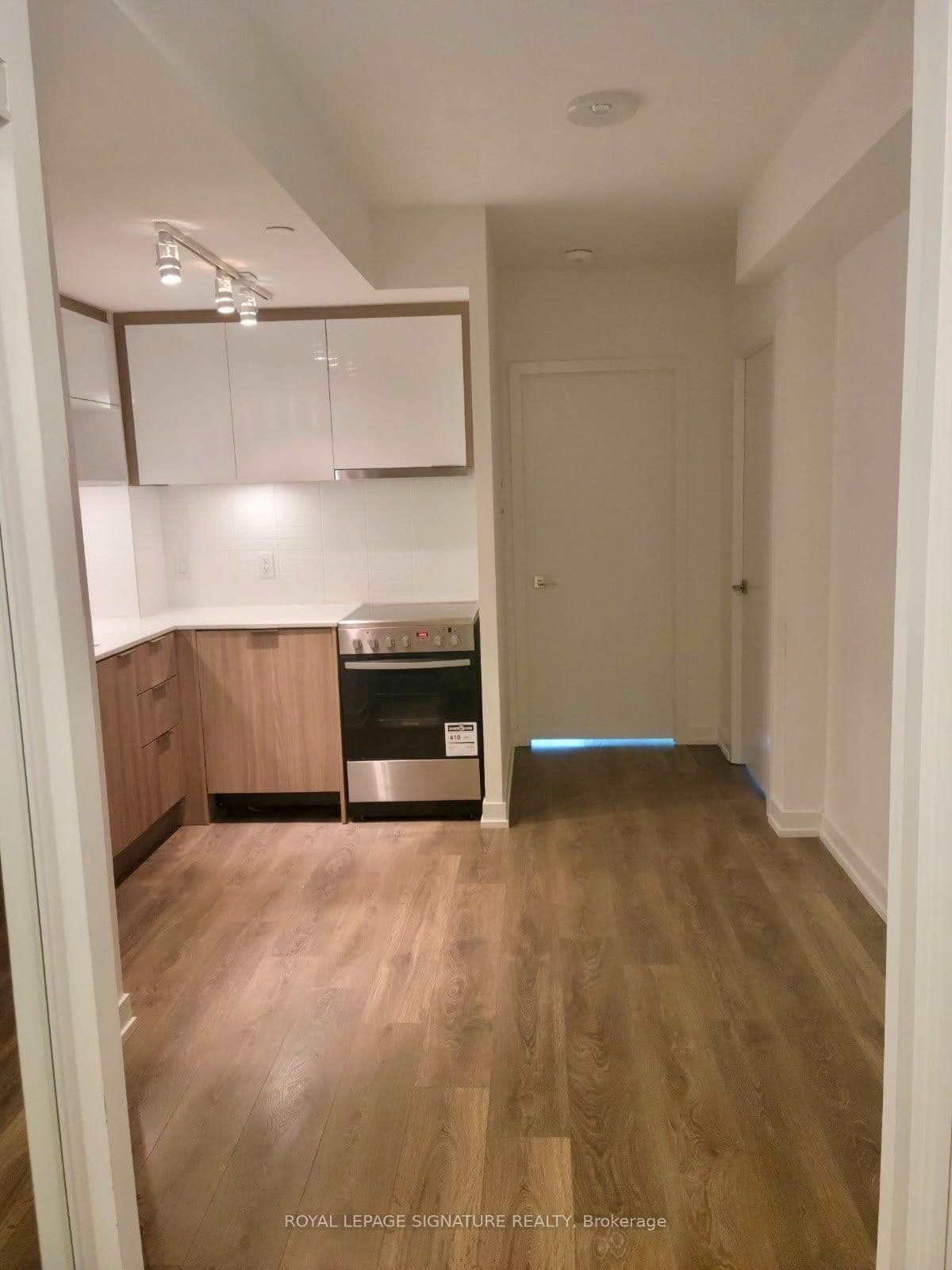 159 Wellesley Street E, Unit 1202 - Image 4