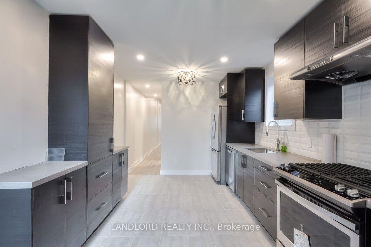 37 Grange Avenue, Unit 2 - Image 4
