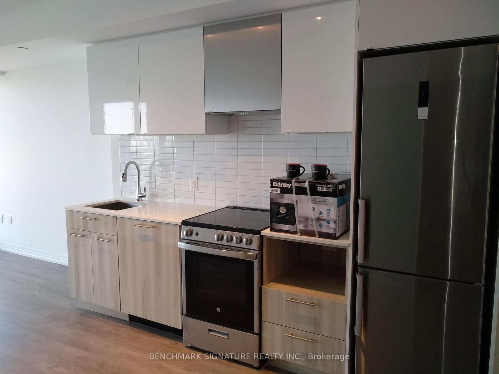 251 Jarvis Street, Unit 3214 - Image 3
