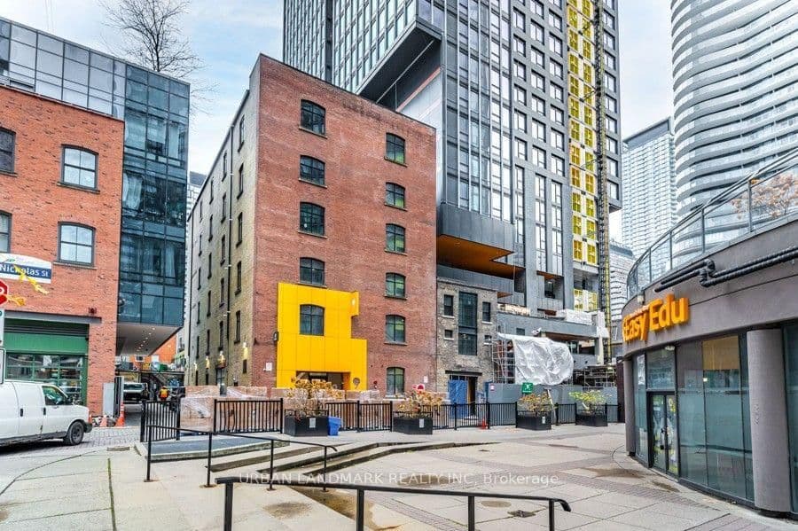 9 St. Nicholas Street, Unit 501 - Image 1
