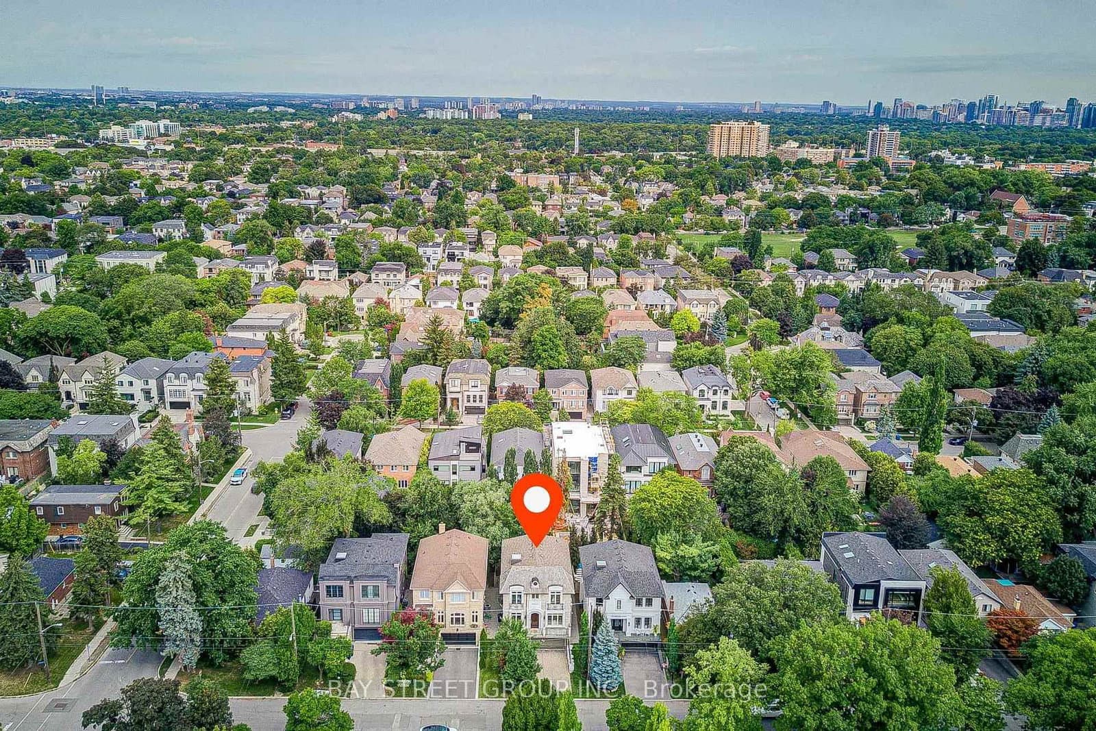 500 Deloraine Avenue - Image 4