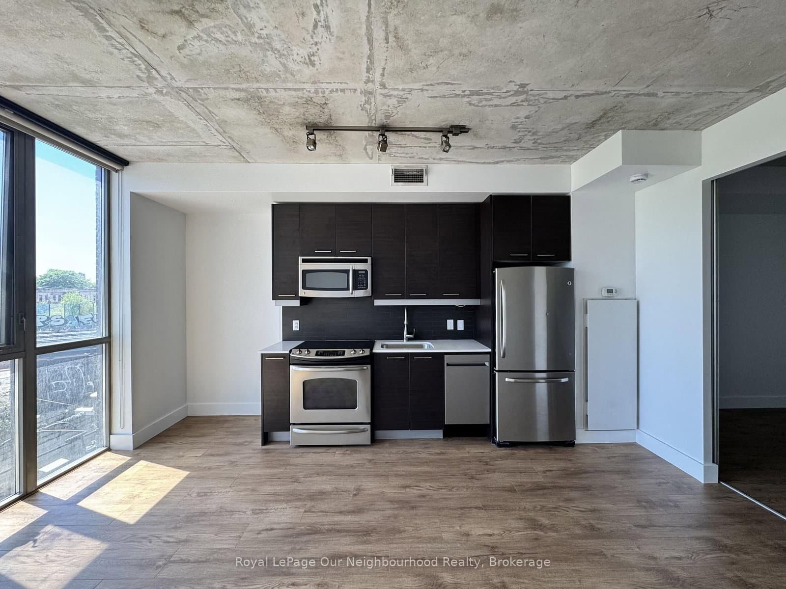 2 Gladstone Avenue, Unit 308 - Image 5