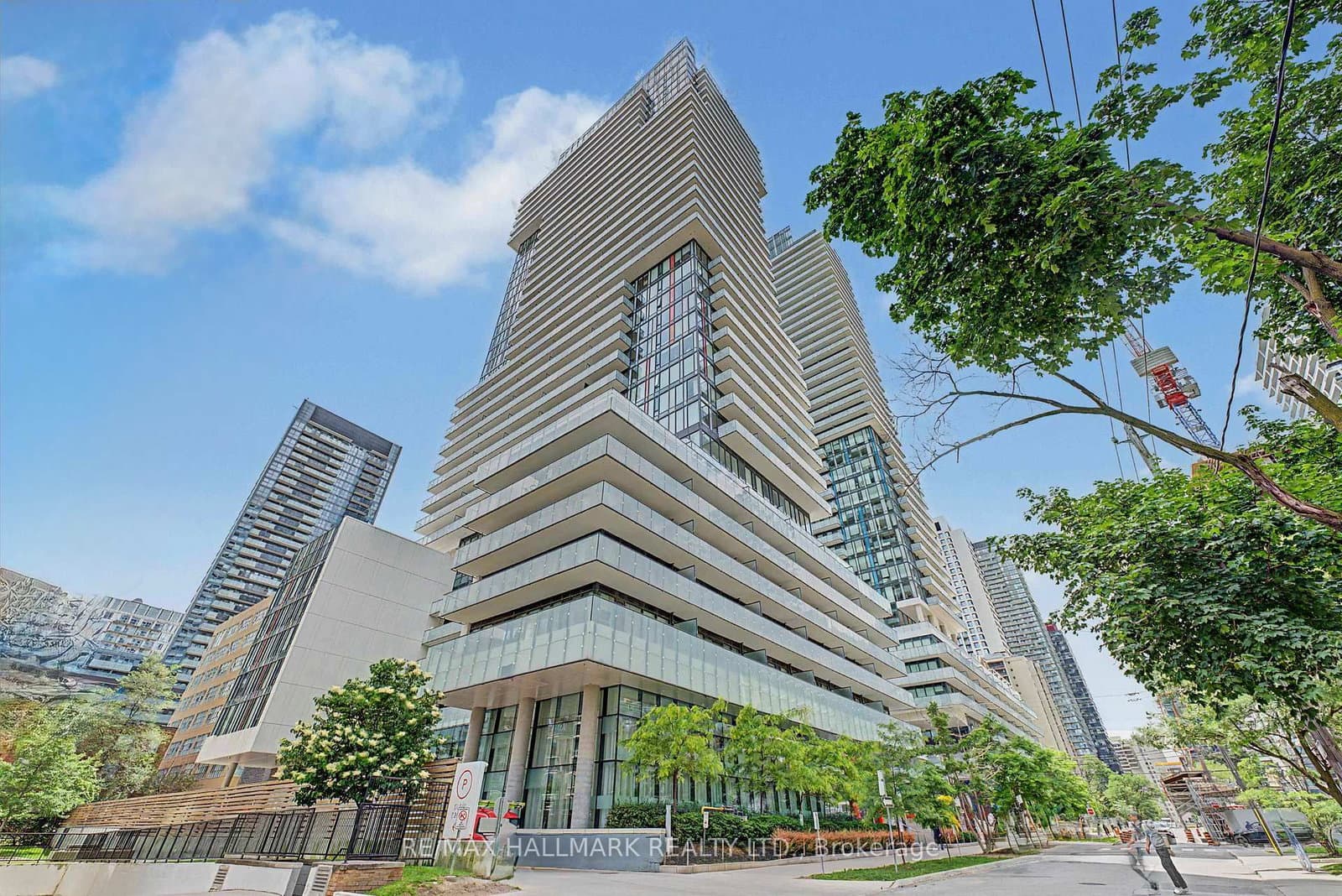 185 Roehampton Avenue, Unit PH2 - Image 3
