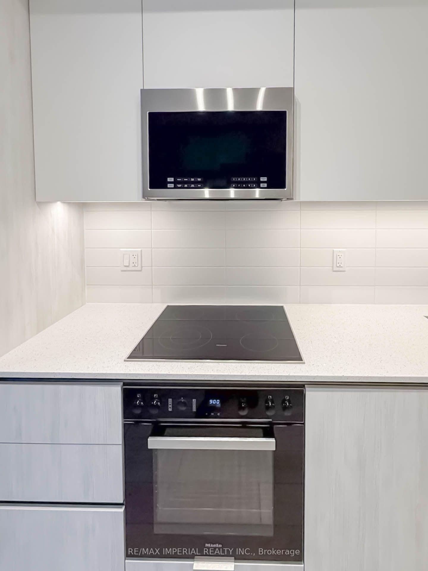 400 King Street W, Unit 519 - Image 6