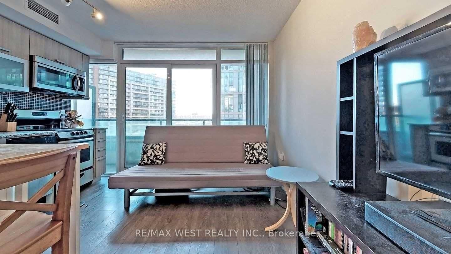 36 Lisgar Street, Unit 720 - Image 3